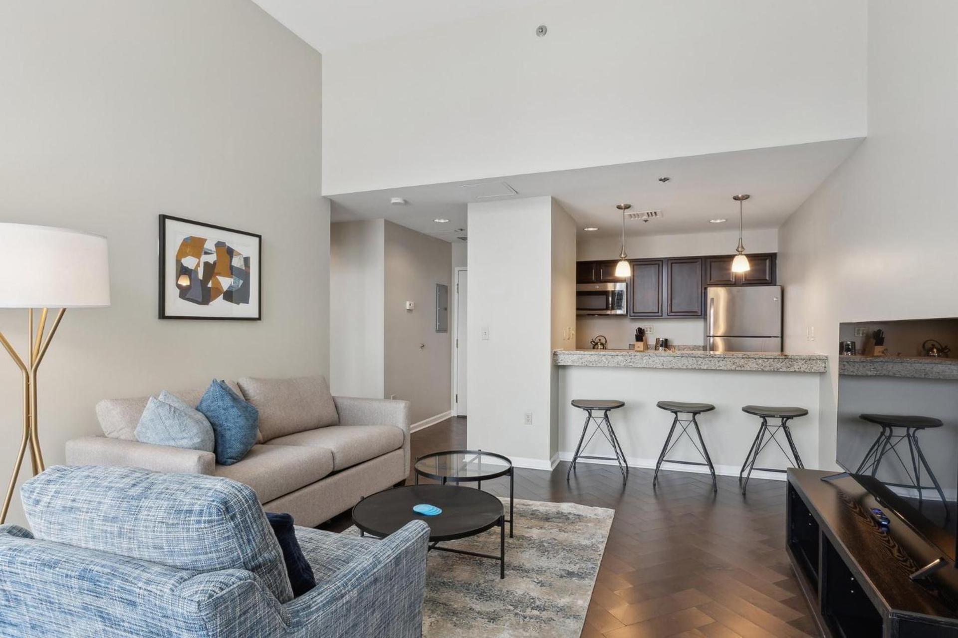 Placemakr Downtown Pittsburgh at The Pennsylvanian photo 68
