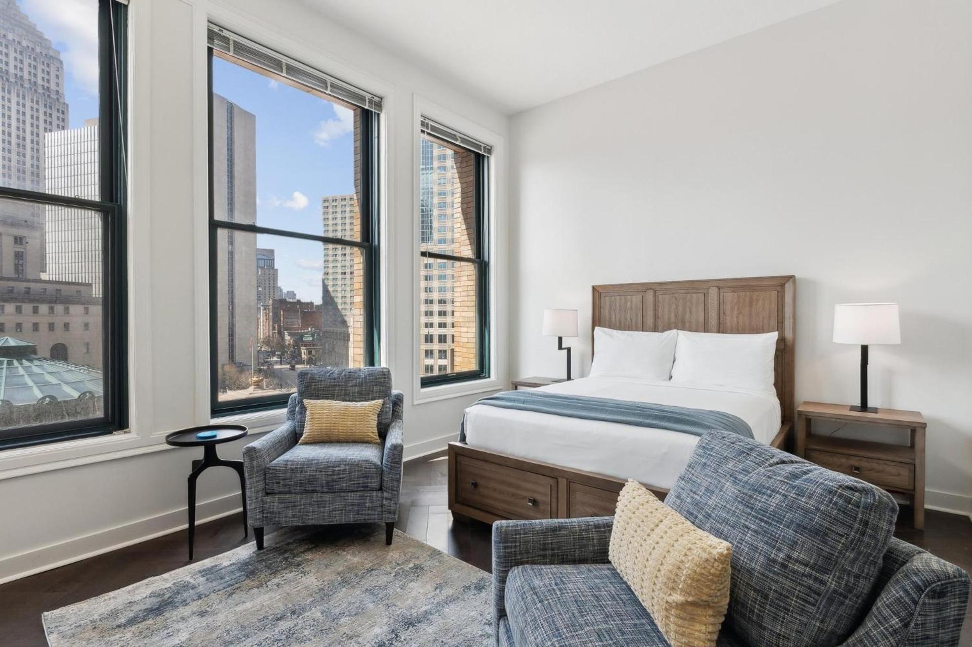 Placemakr Downtown Pittsburgh at The Pennsylvanian photo 58