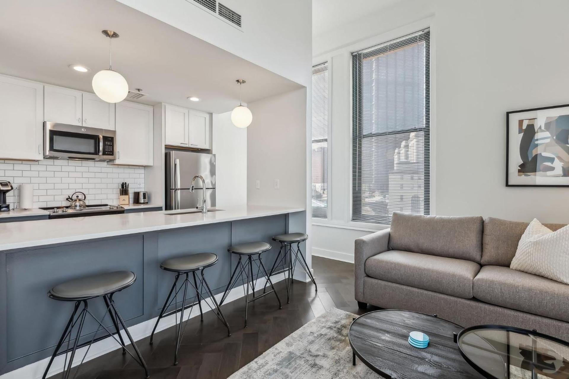 Placemakr Downtown Pittsburgh at The Pennsylvanian photo 79