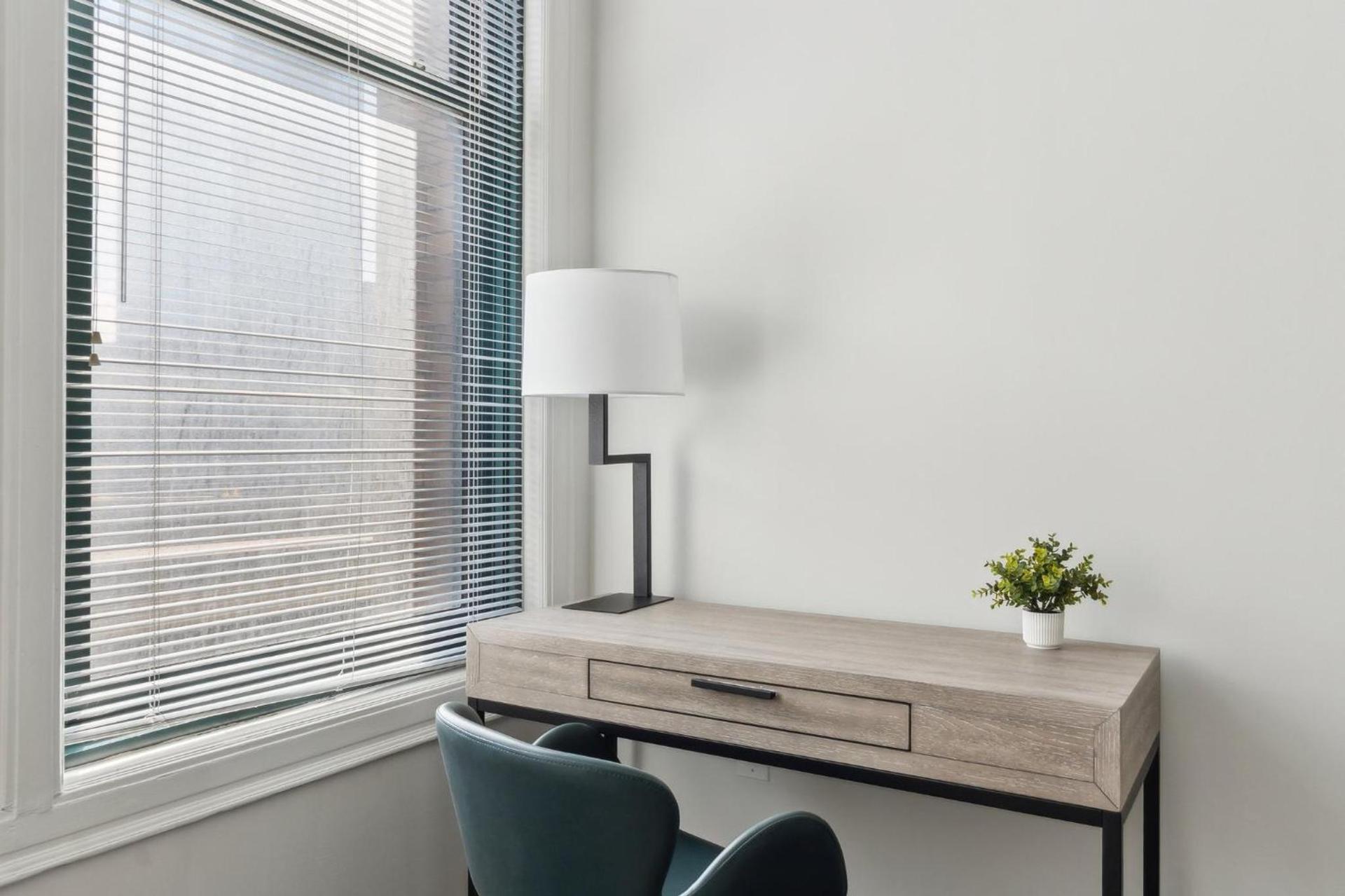 Placemakr Downtown Pittsburgh at The Pennsylvanian photo 3