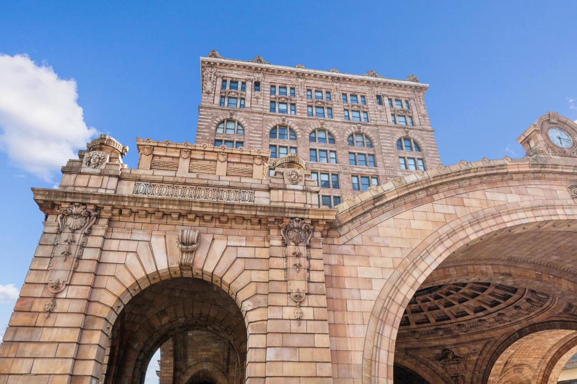Placemakr Downtown Pittsburgh at The Pennsylvanian photo 32