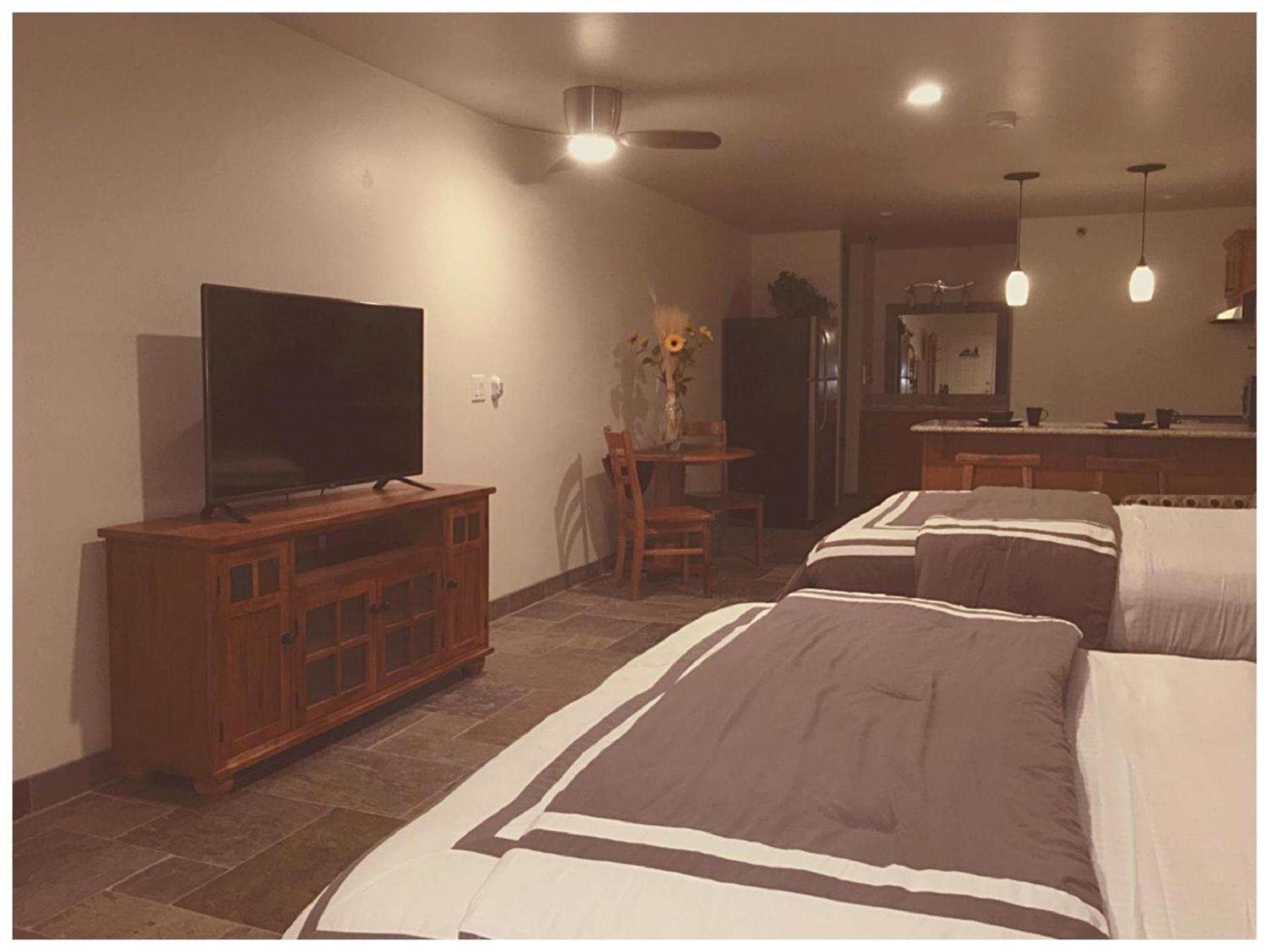 Harbour Inn photo 9