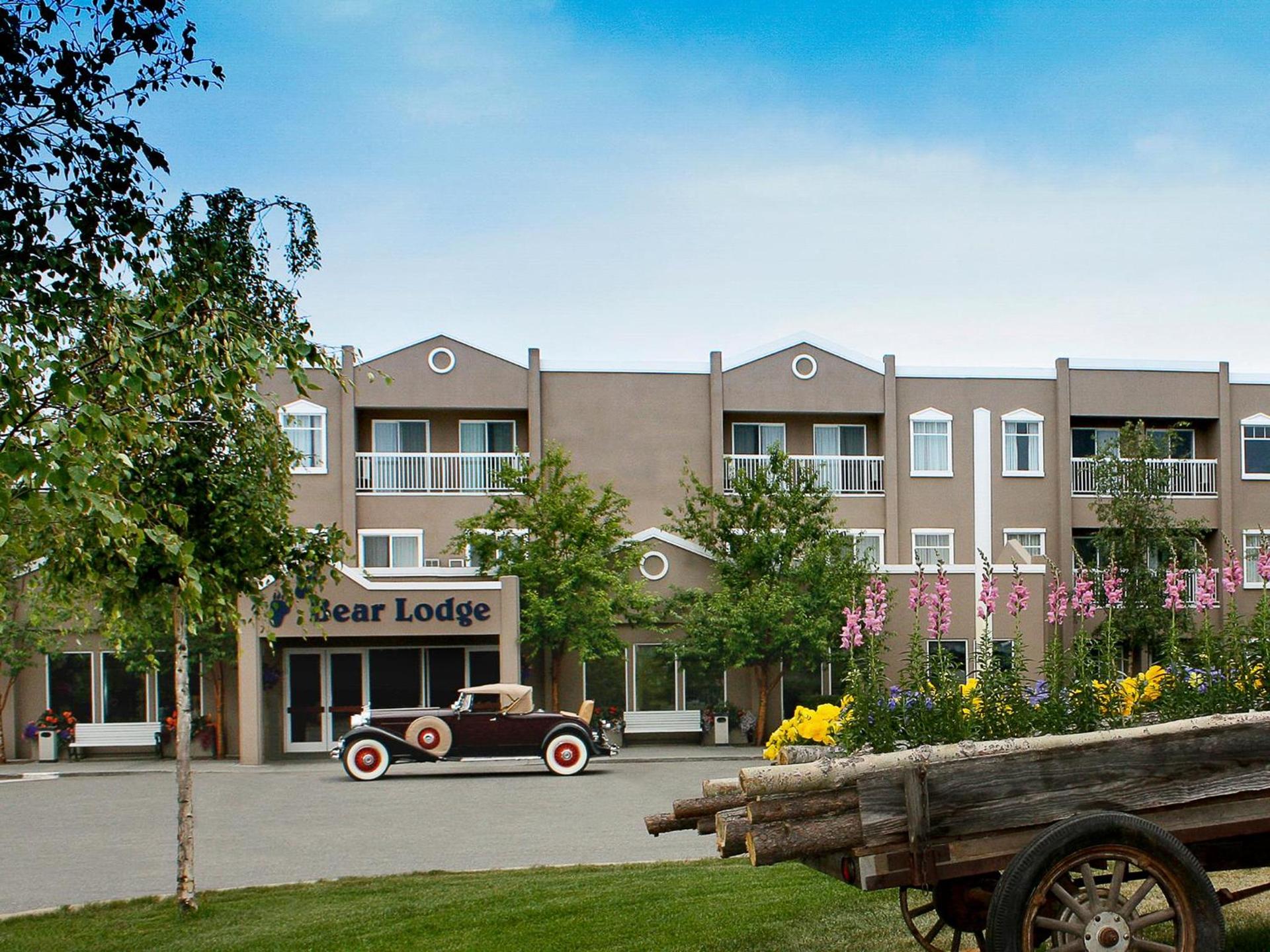 Bear Lodge photo 1
