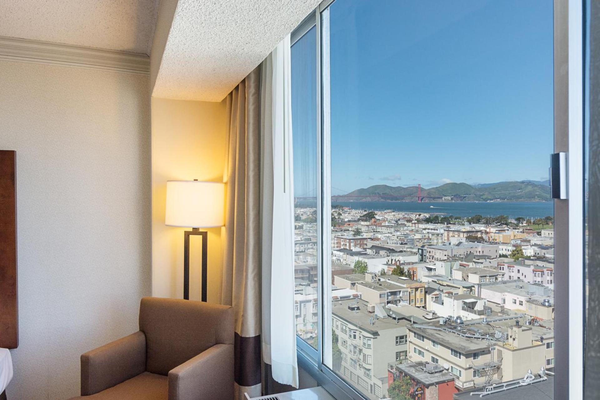 Comfort Inn By the Bay photo 37