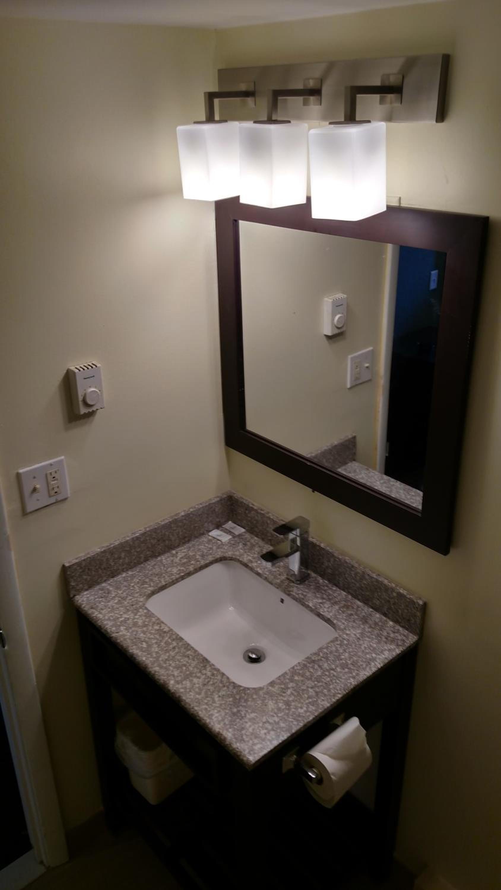 Gene's Motel photo 18