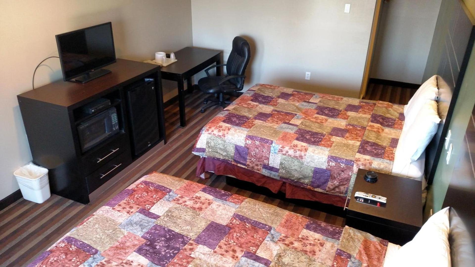 Gene's Motel photo 10