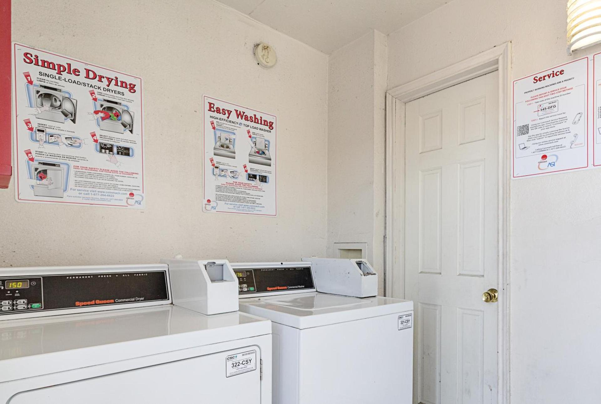 Motel 6-Dallas, TX - Market Center photo 62