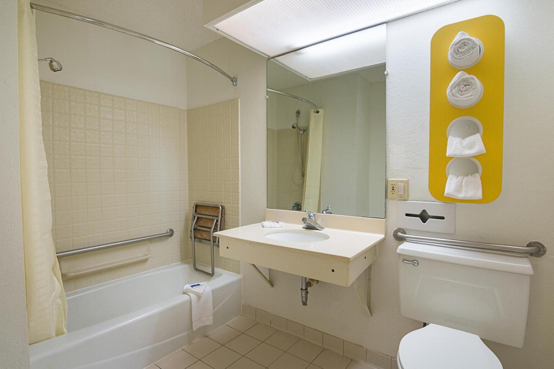 Motel 6-Newnan, GA photo 47