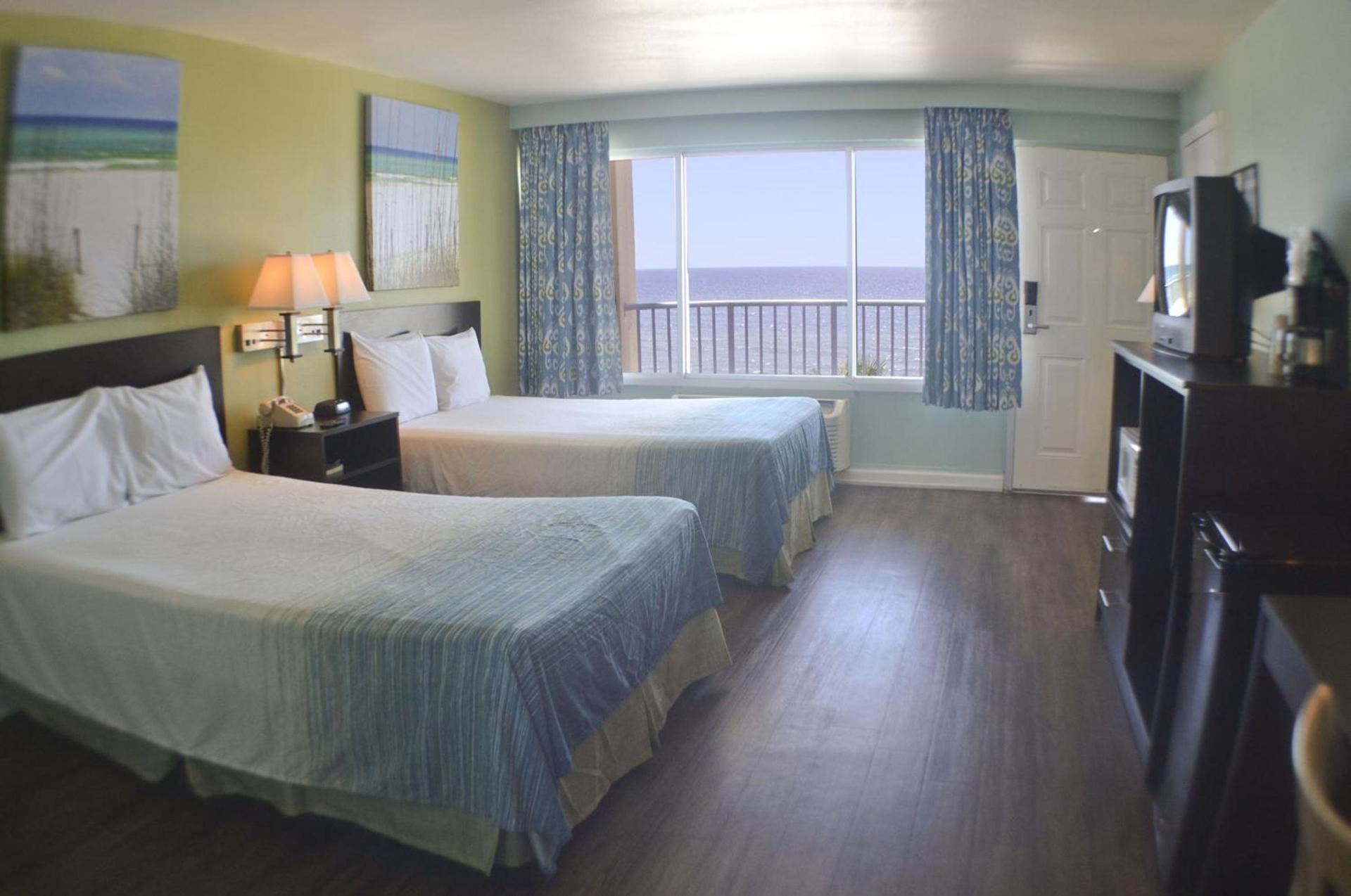 Boardwalk Beach Hotel photo 34