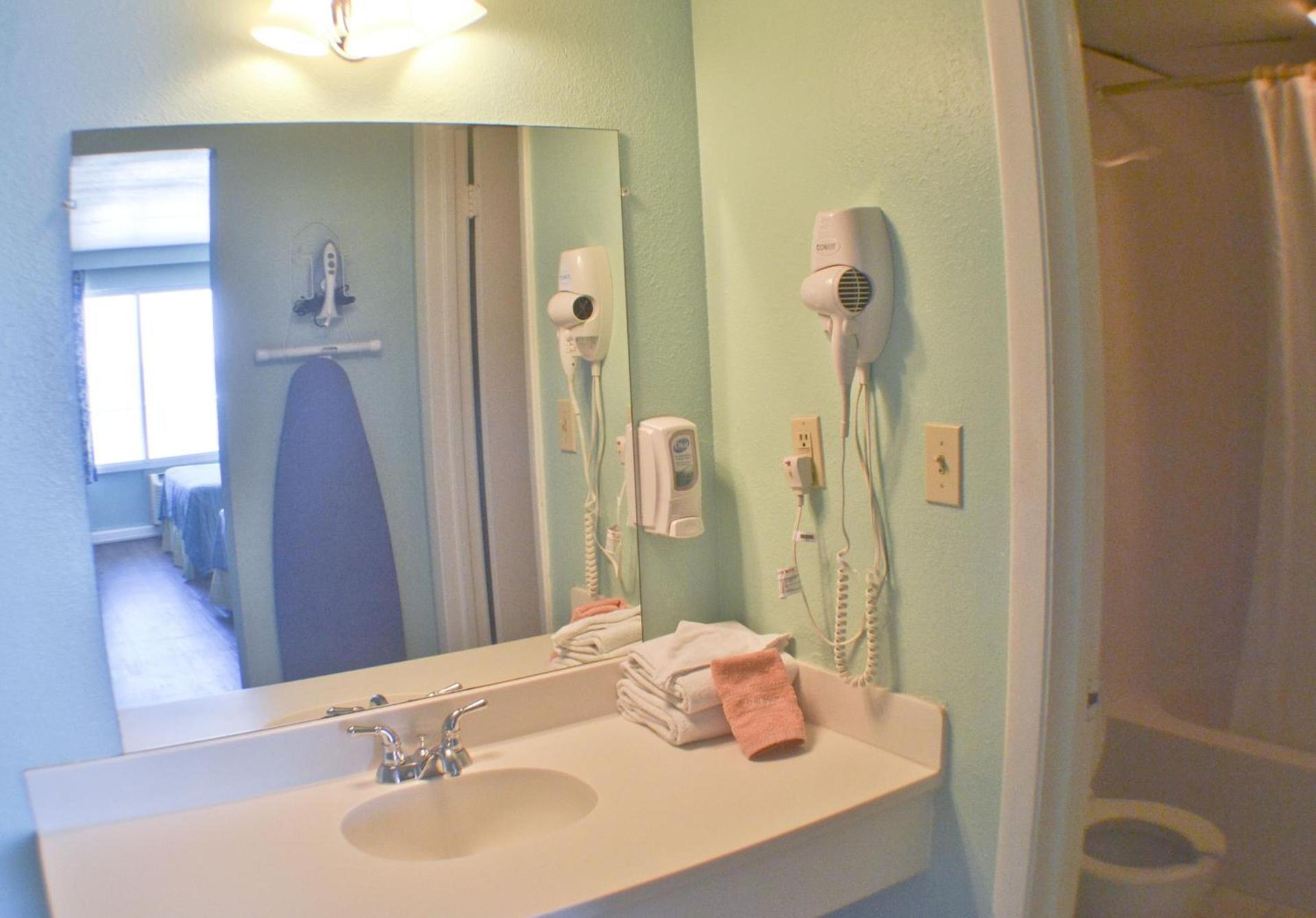 Boardwalk Beach Hotel photo 38