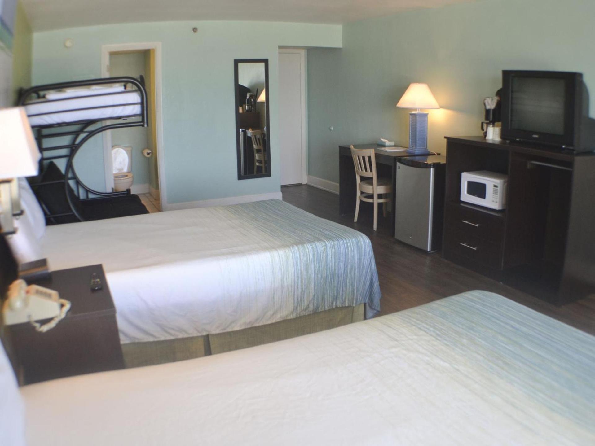Boardwalk Beach Hotel photo 41