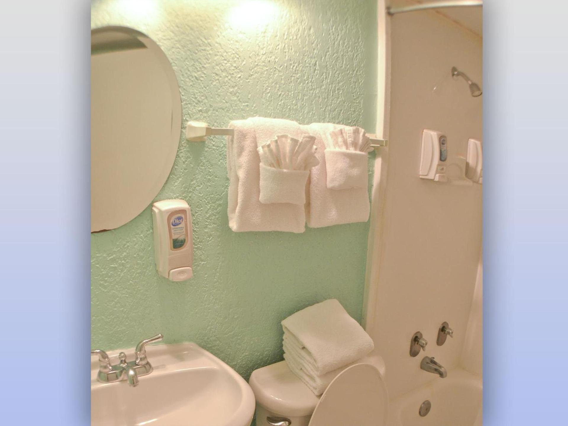 Boardwalk Beach Hotel photo 48
