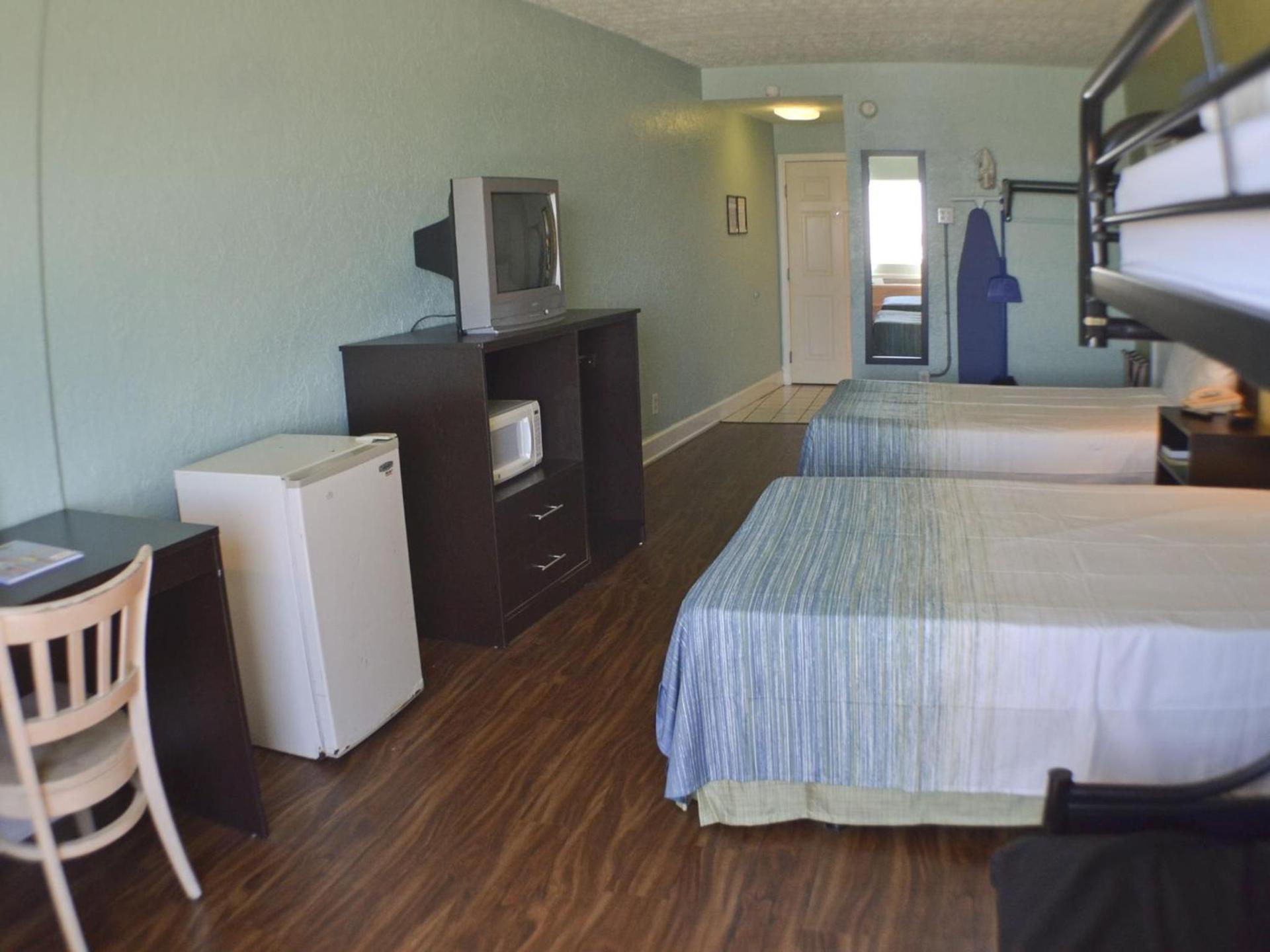 Boardwalk Beach Hotel photo 57
