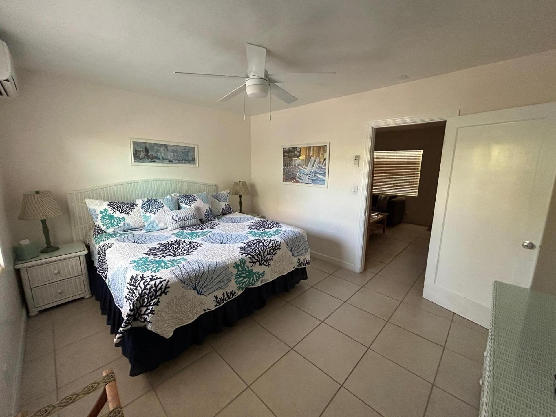 Bahama Beach Club Pompano - Fort Lauderdale - Charming and Cozy Studios & Apartments close to Beach with heated Pool photo 81