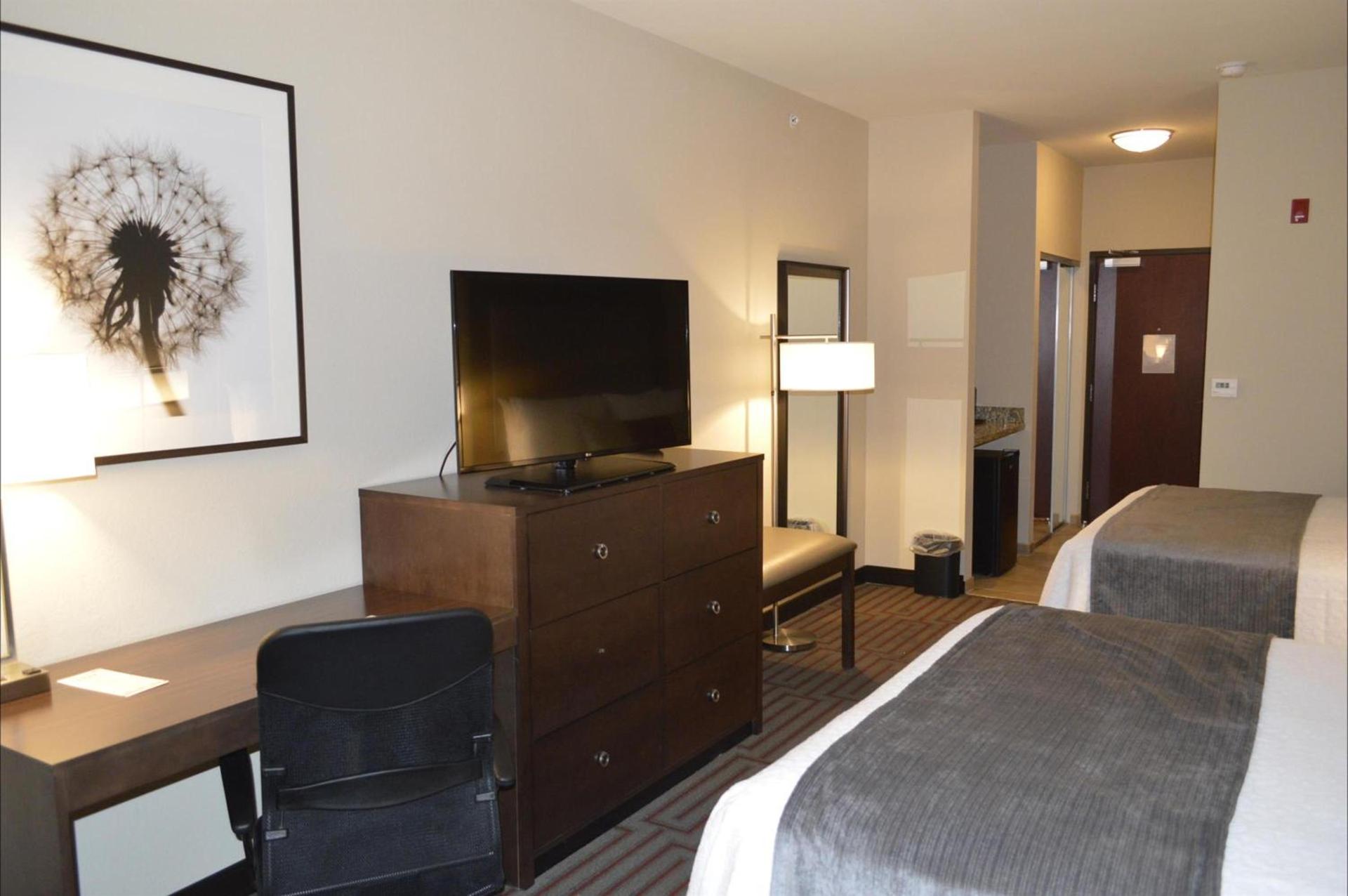 Best Western Plus Stevens County Inn photo 30