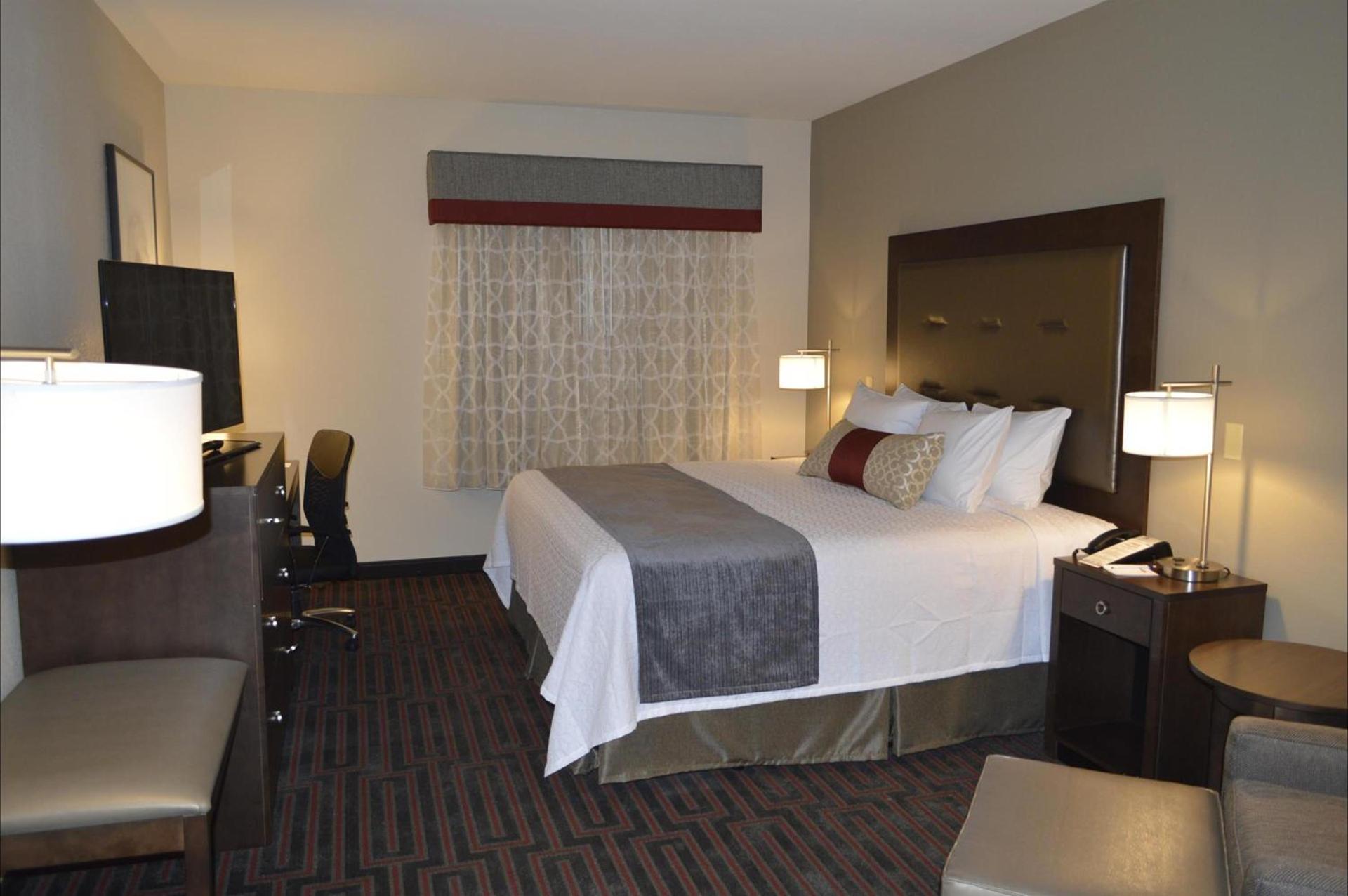 Best Western Plus Stevens County Inn photo 23