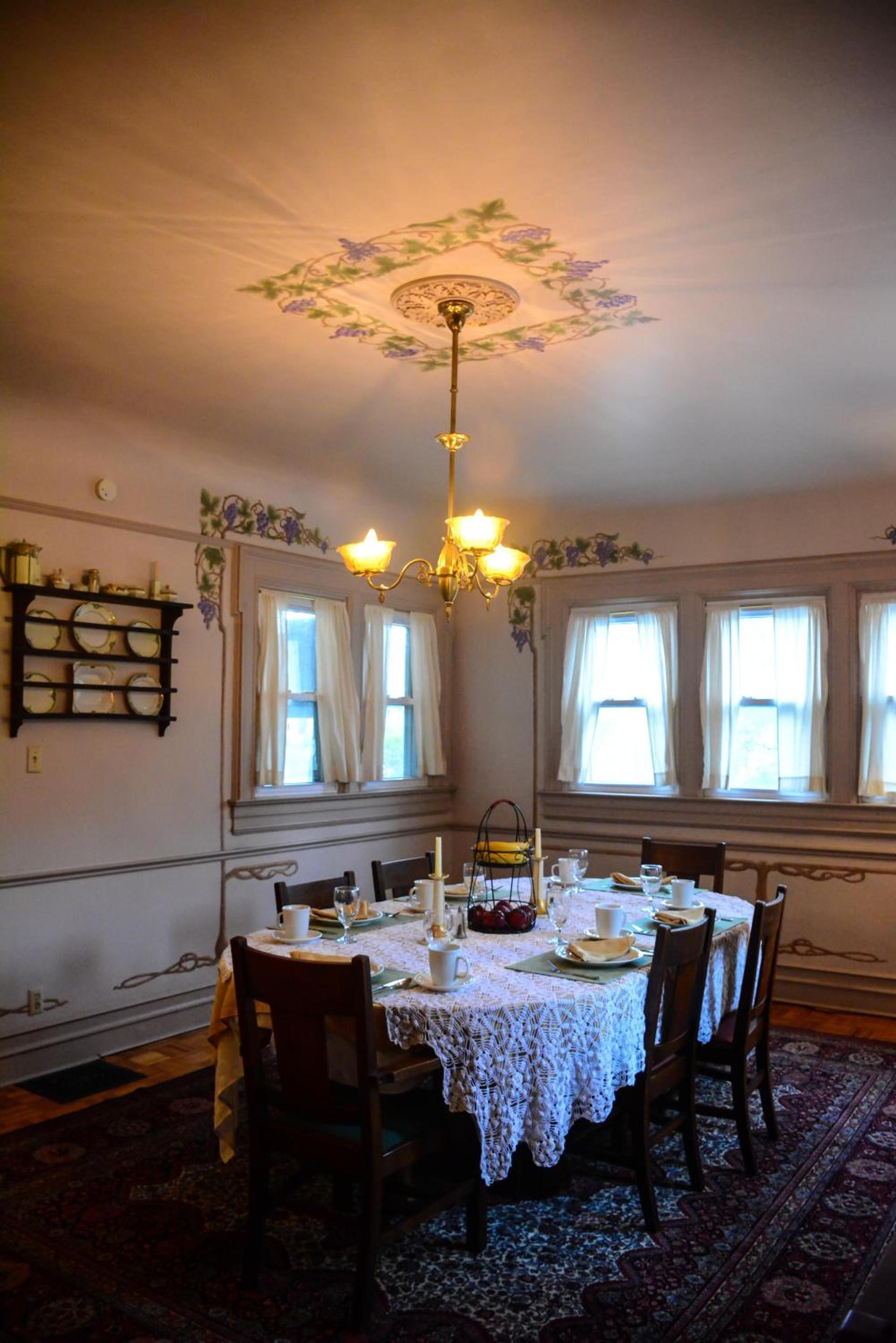 Stone Soup Inn photo 10