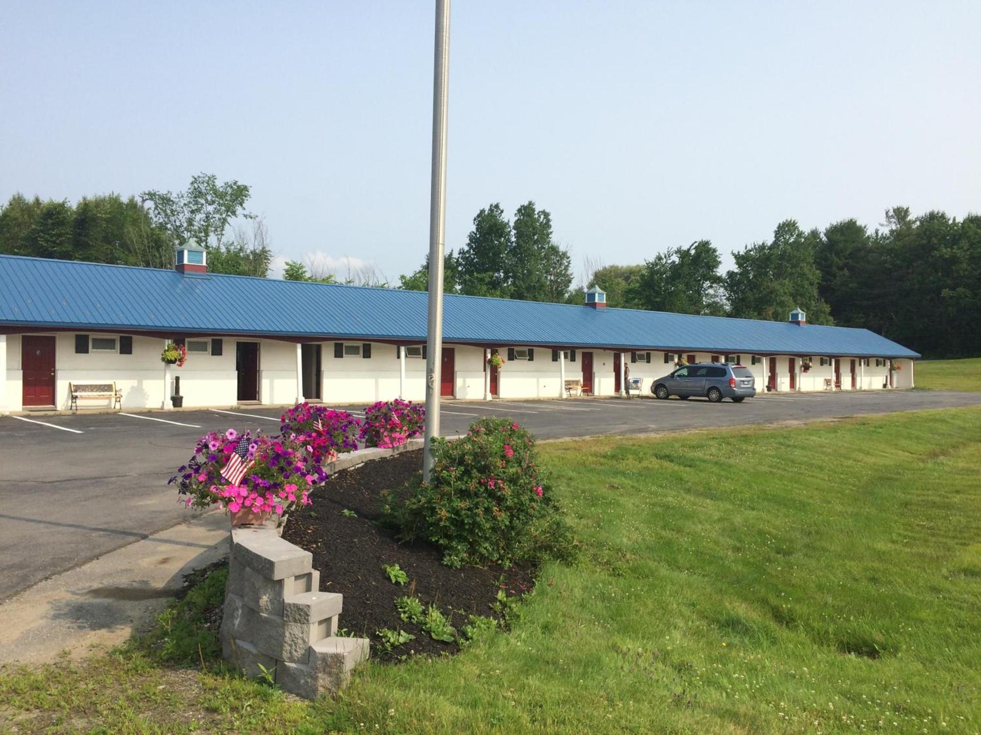 Colonial Valley Motel photo 3