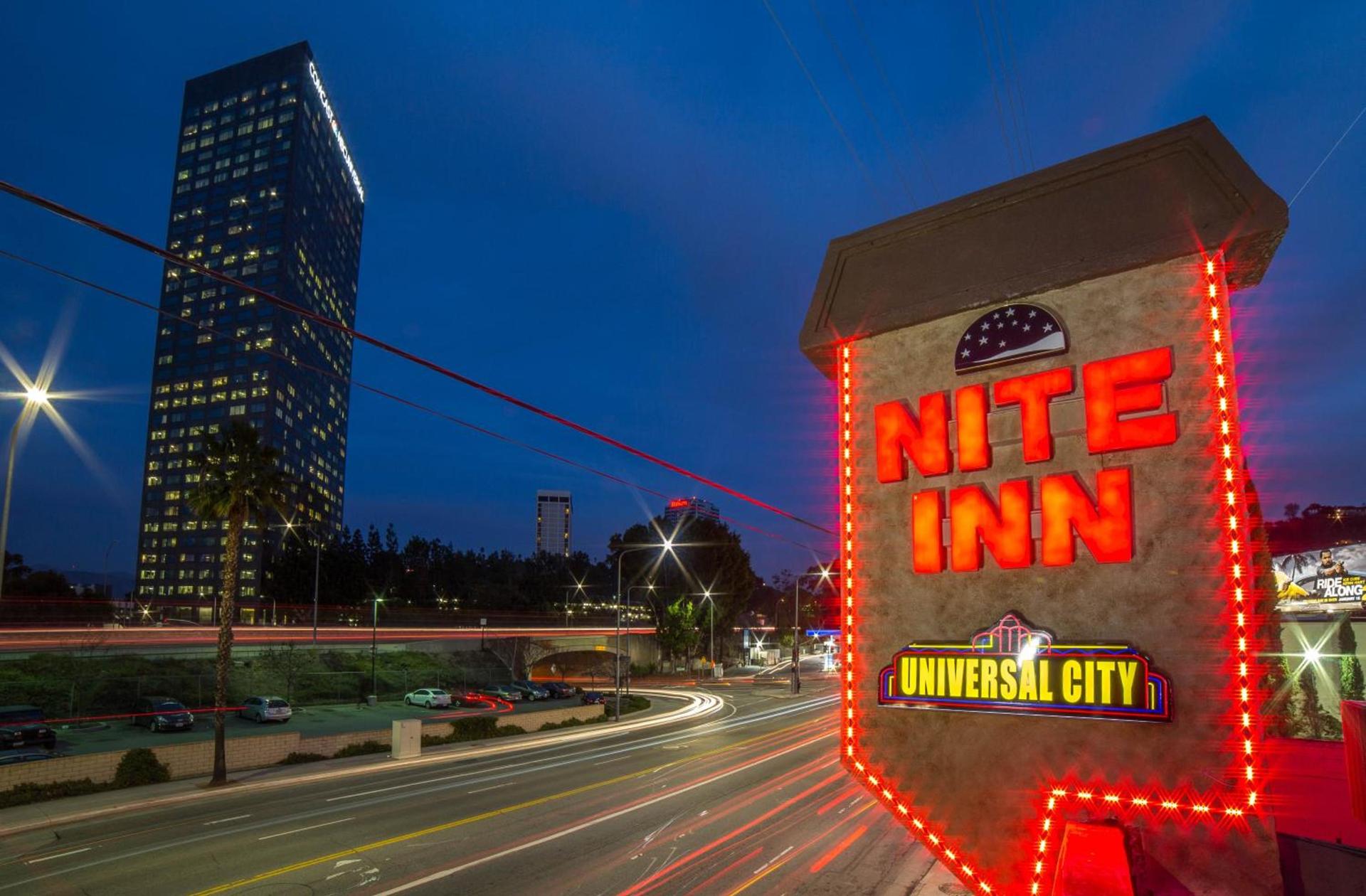 Nite Inn at Universal City - Walking Distance to Universal Studios Hollywood photo 11