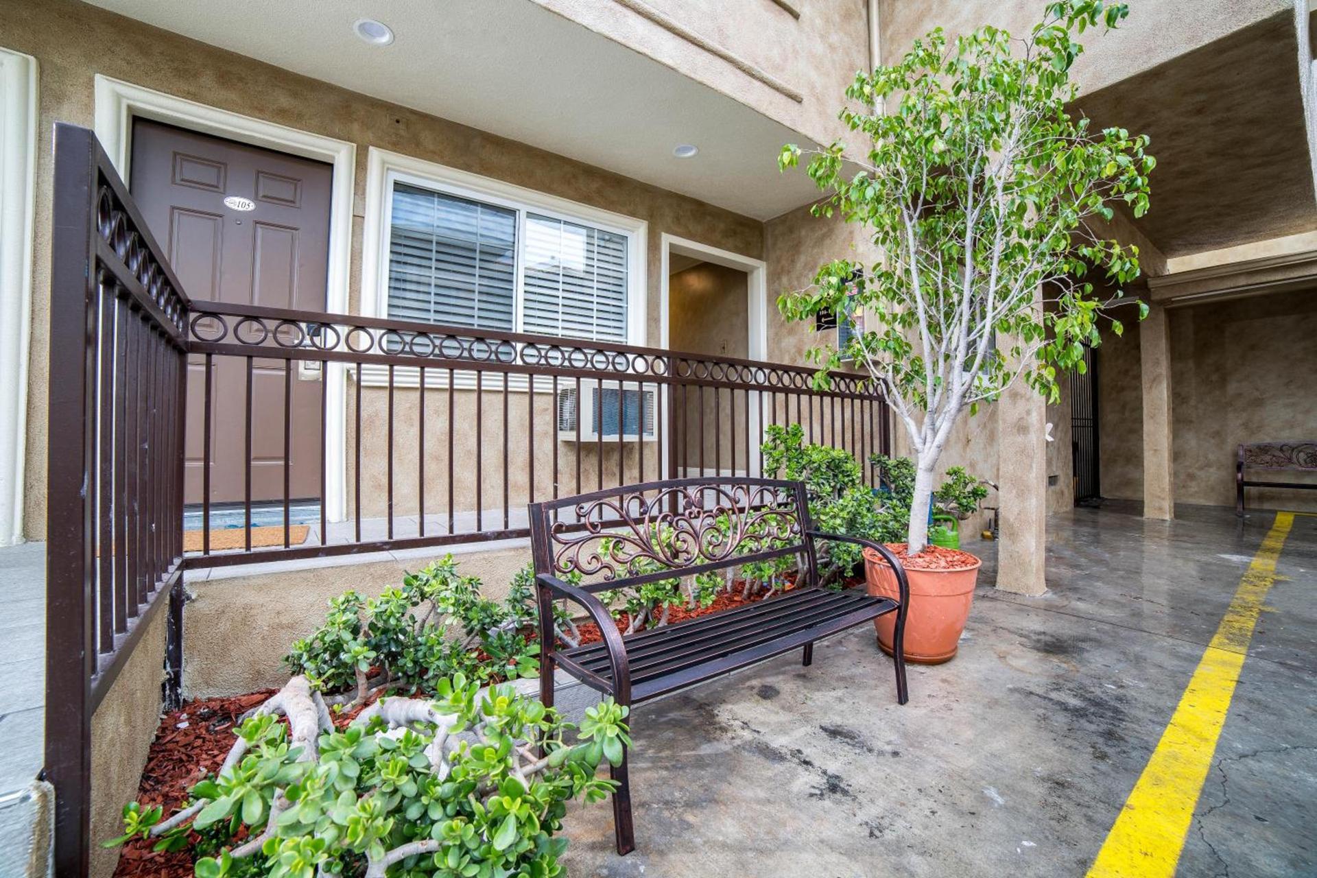 Nite Inn at Universal City - Walking Distance to Universal Studios Hollywood photo 18