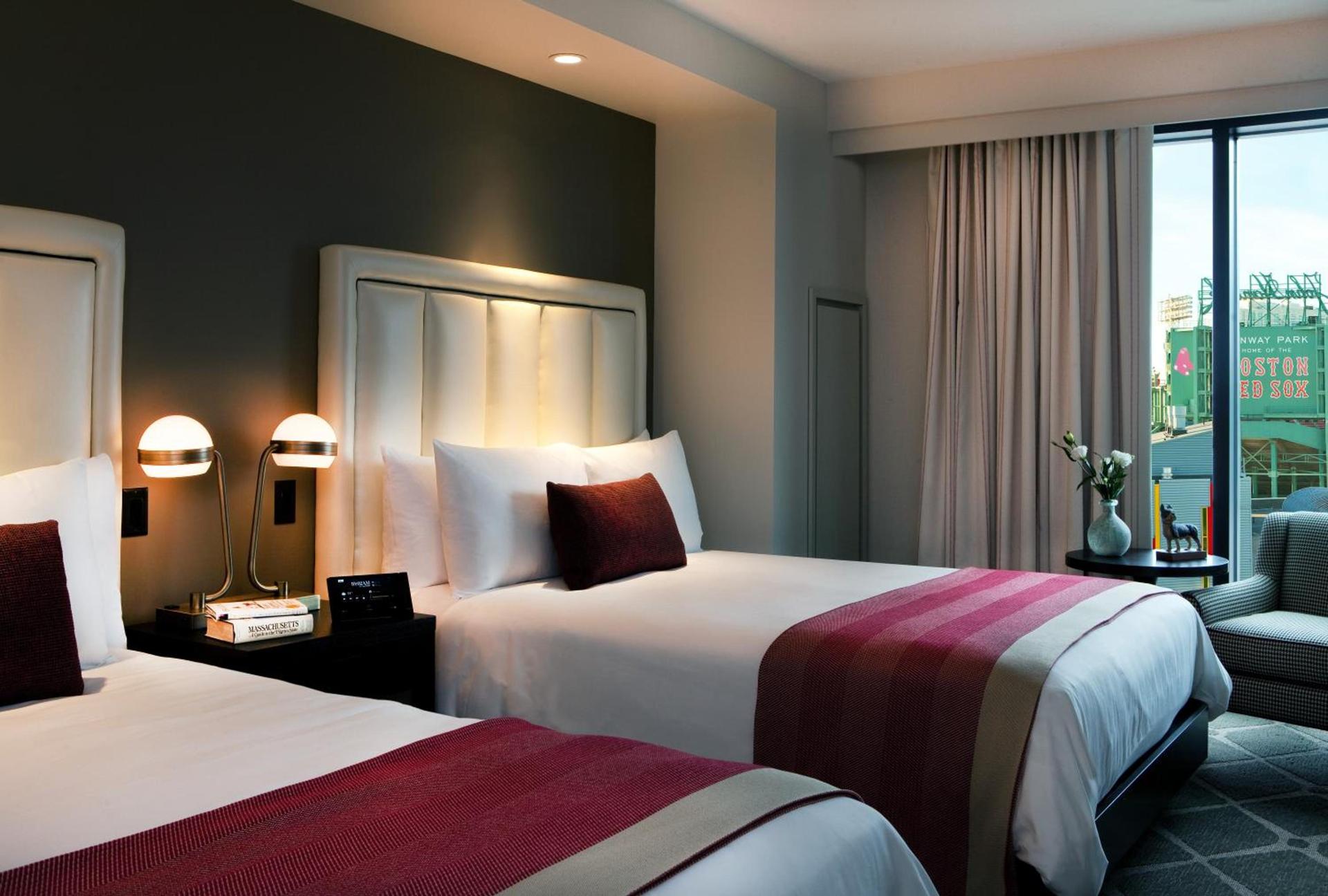 Hotel Commonwealth photo 8
