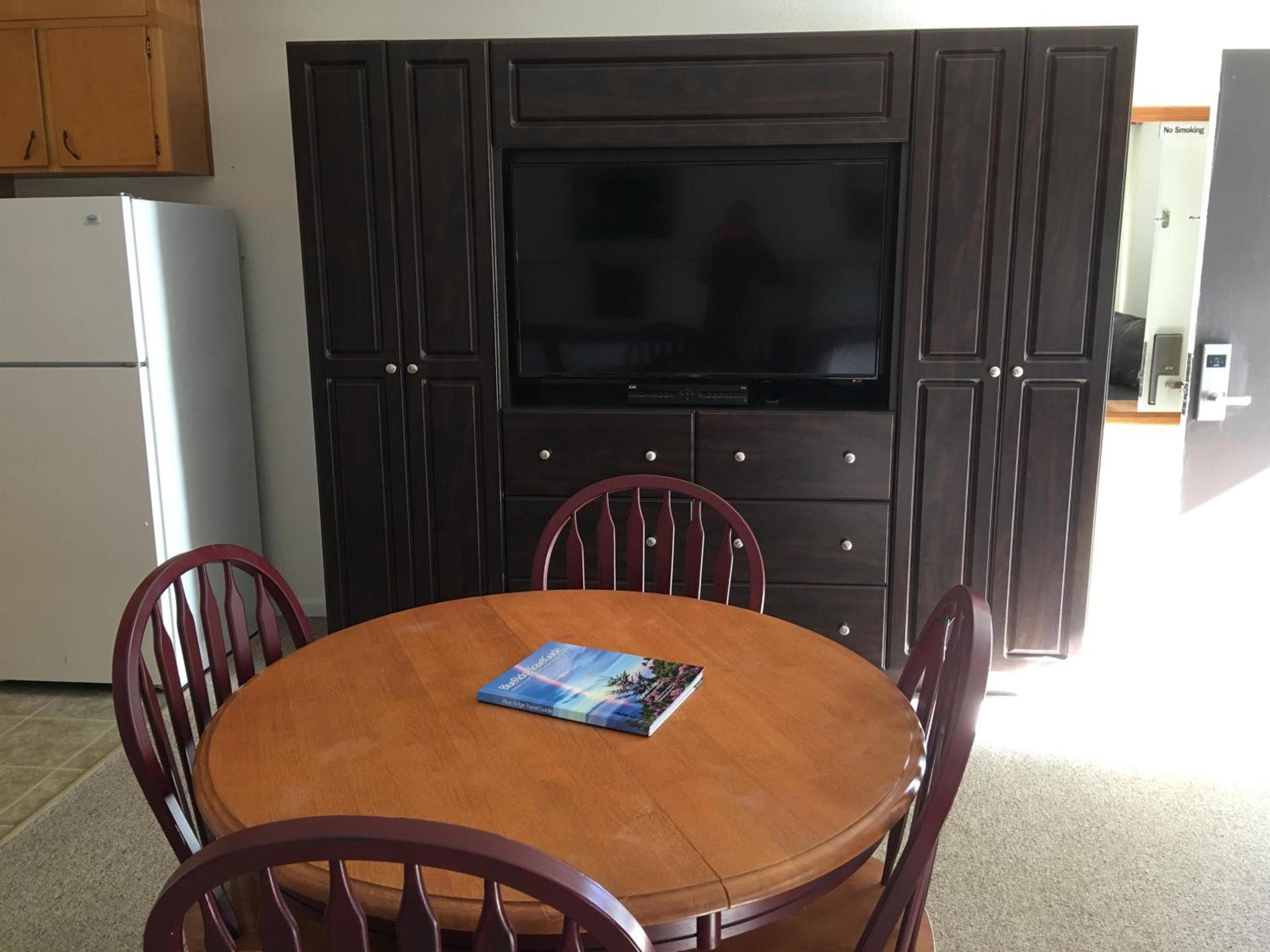 Cardinal Inn photo 57