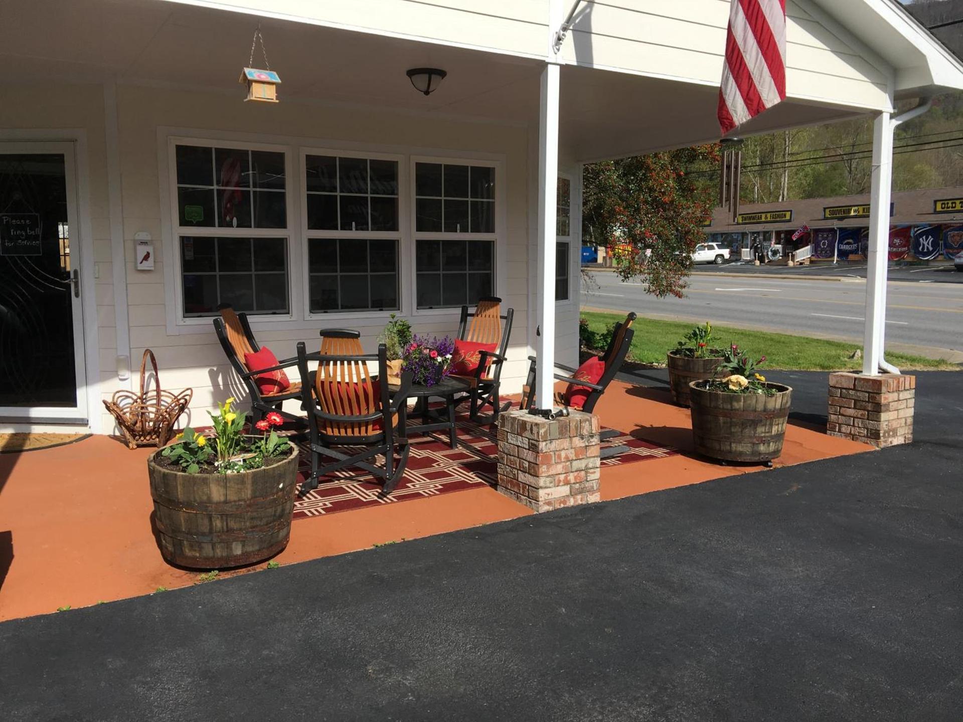 Cardinal Inn photo 78