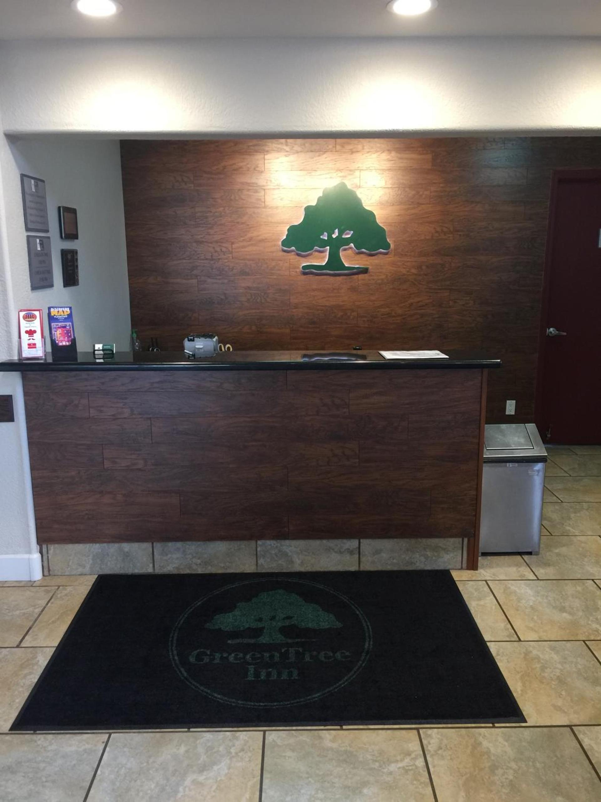 GreenTree Inn Flagstaff photo 13