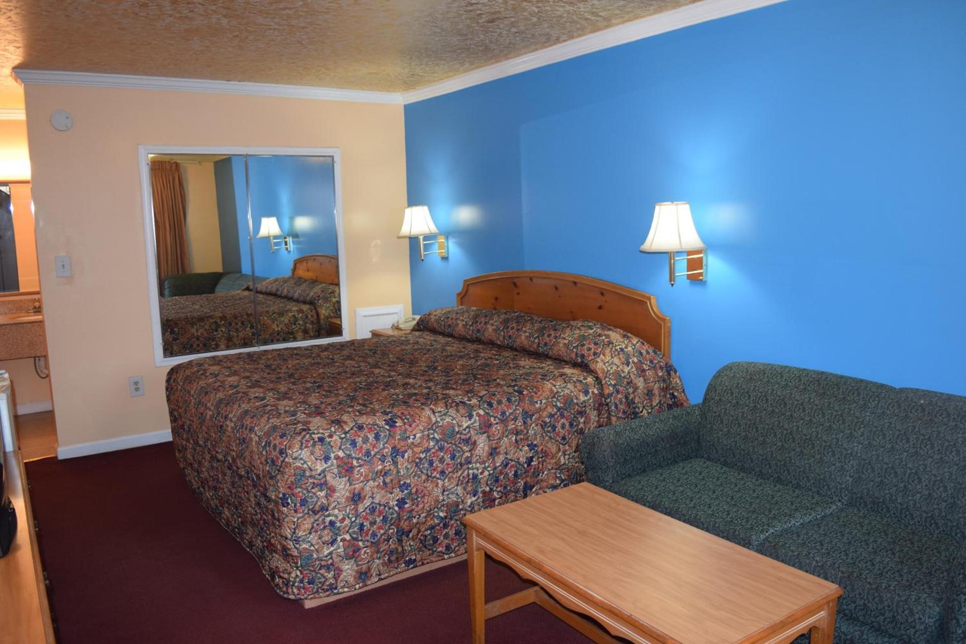 Fort Eustis Inn photo 11