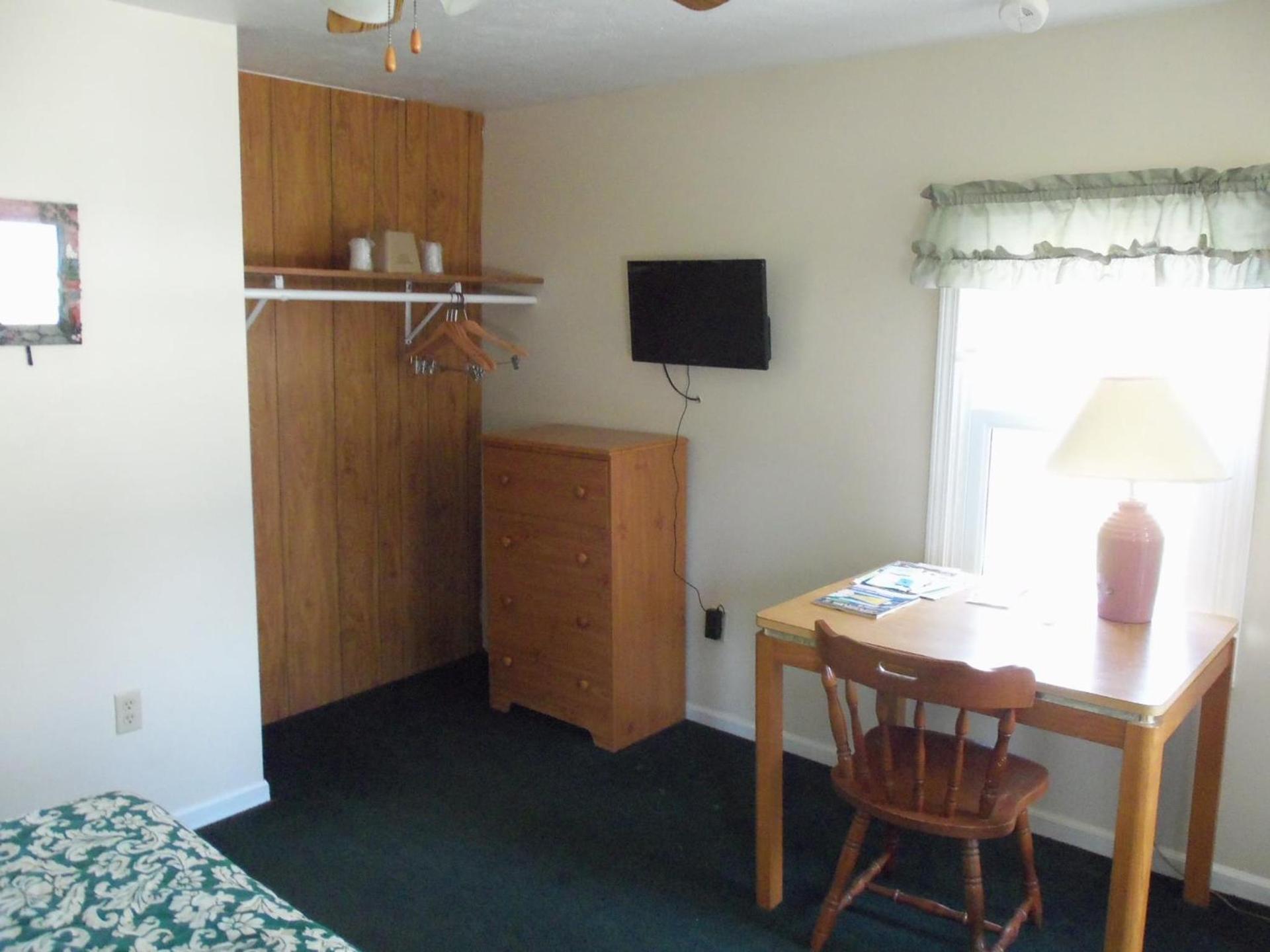 Plantation Motel photo 90