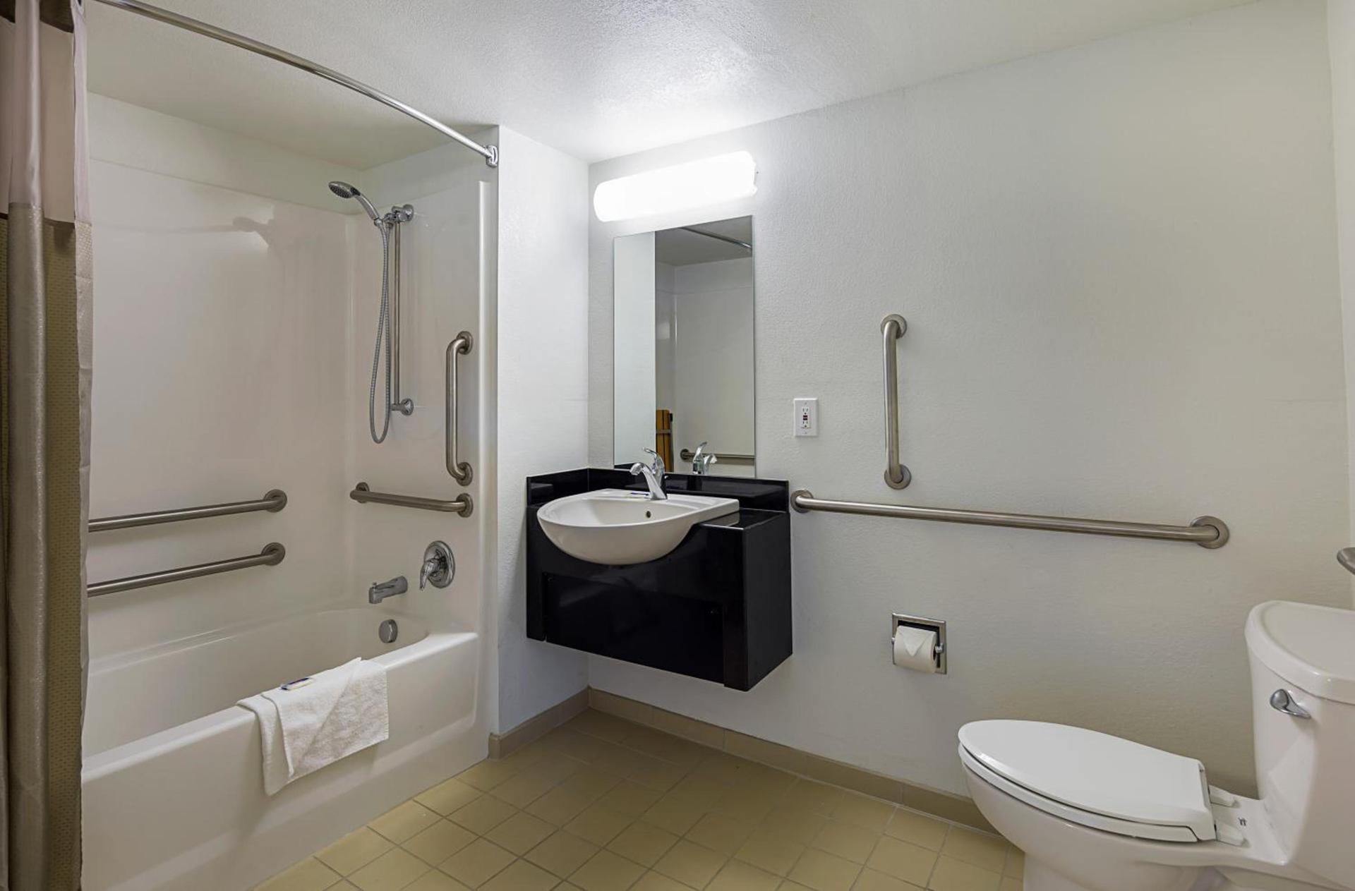 Motel 6-Spokane, WA - East photo 23