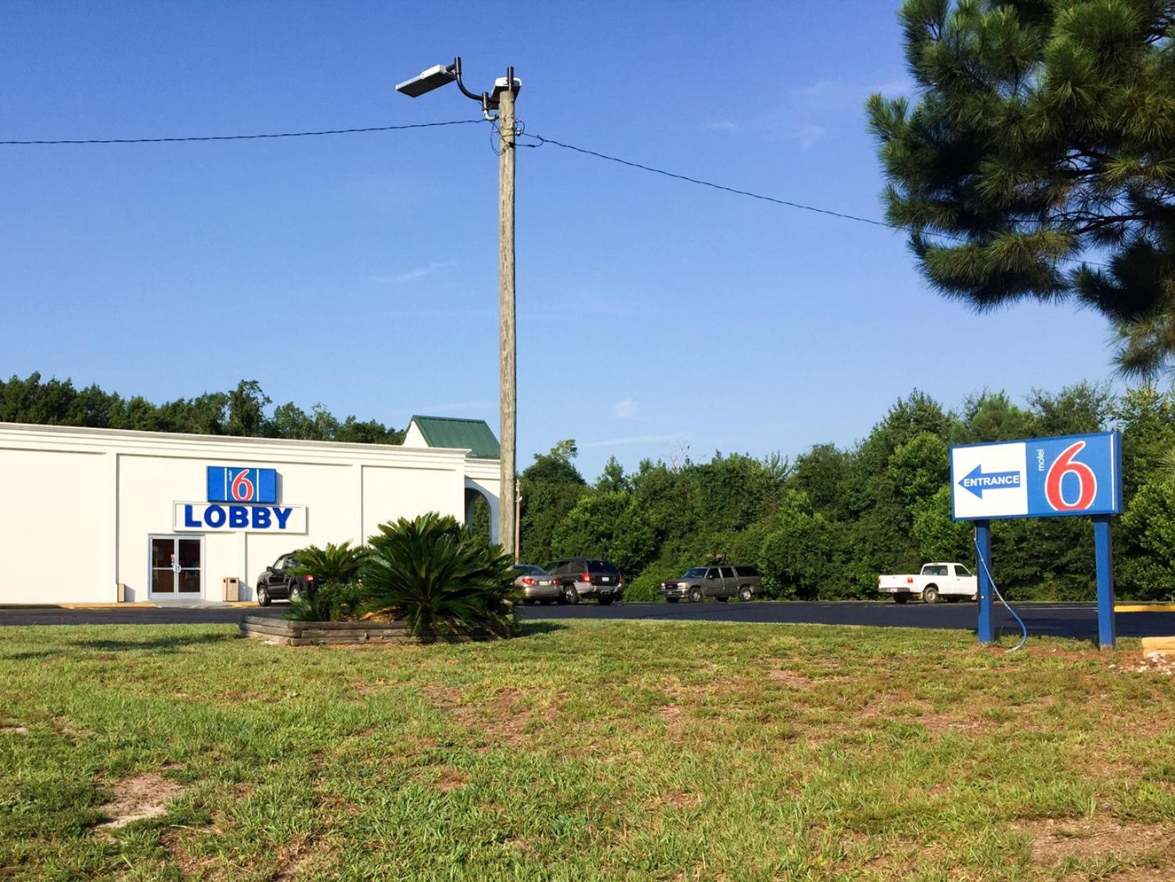 Motel 6-Townsend, GA photo 44