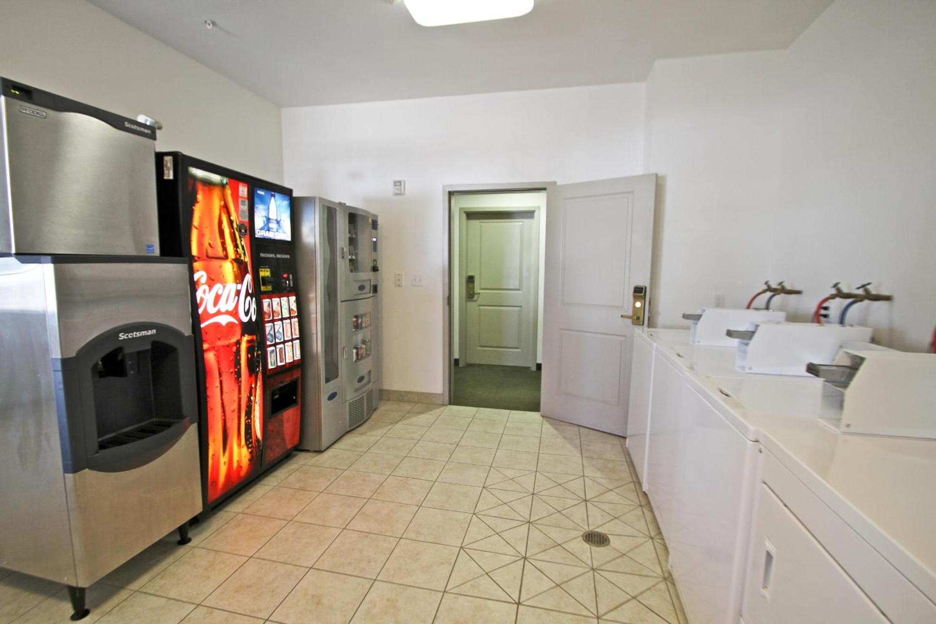 Studio 6-Bakersfield, CA photo 34