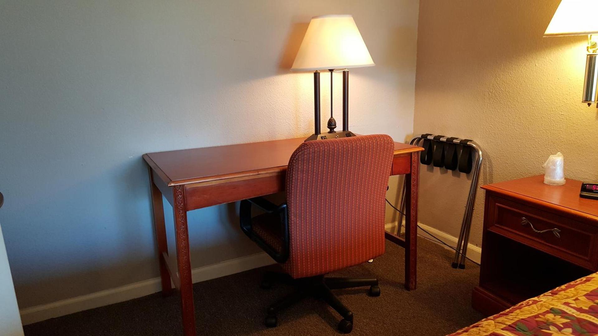 Pacific Motel photo 72