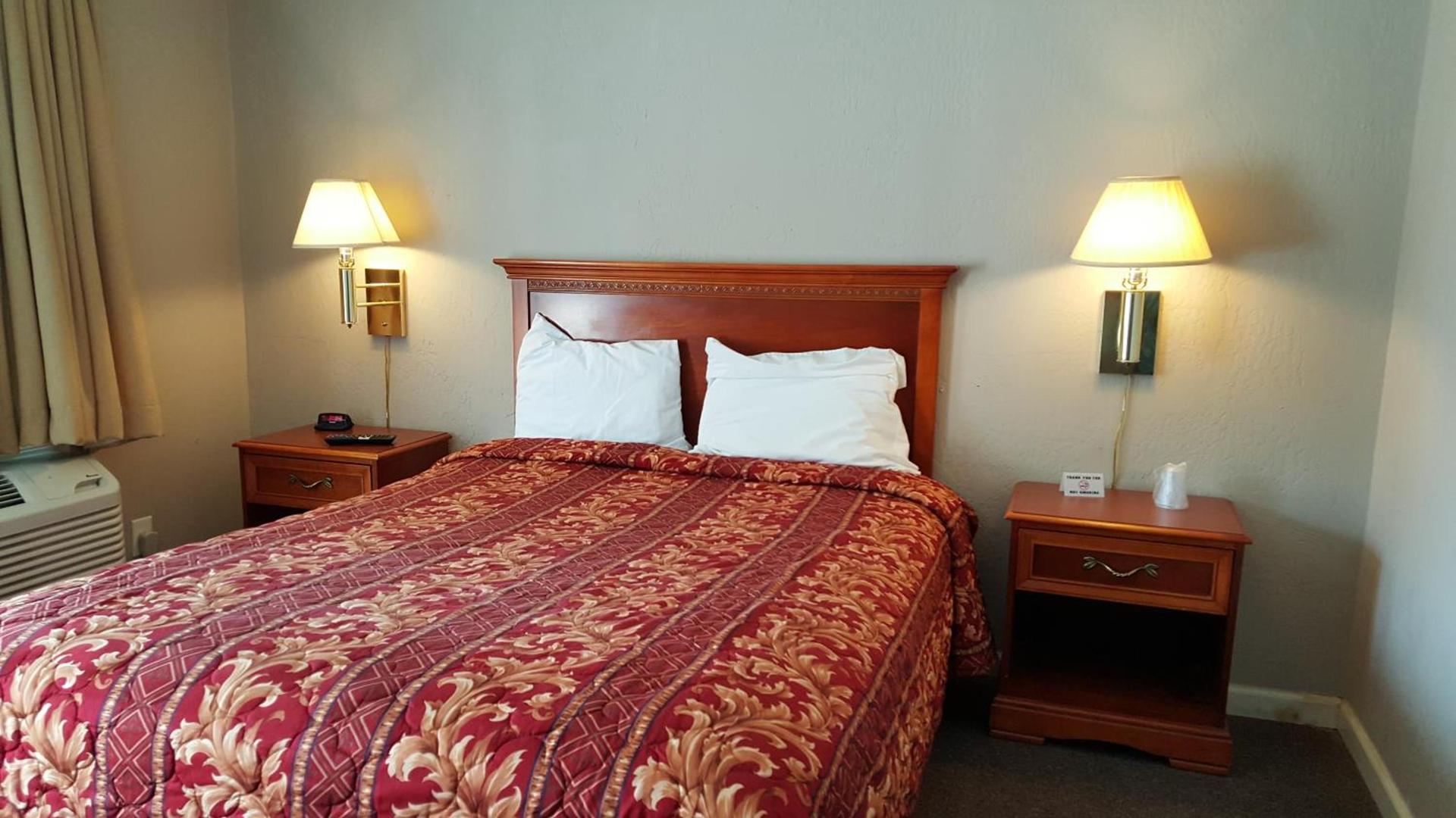 Pacific Motel photo 55