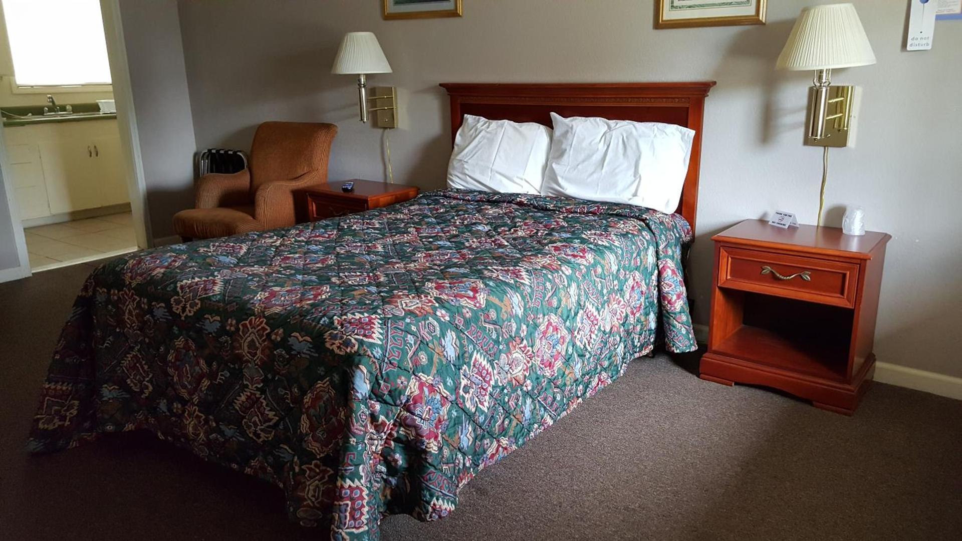 Pacific Motel photo 47