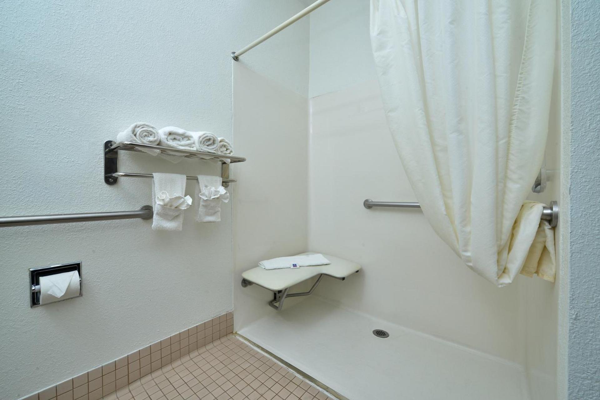 Motel 6-Dallas, TX - North - Richardson photo 19