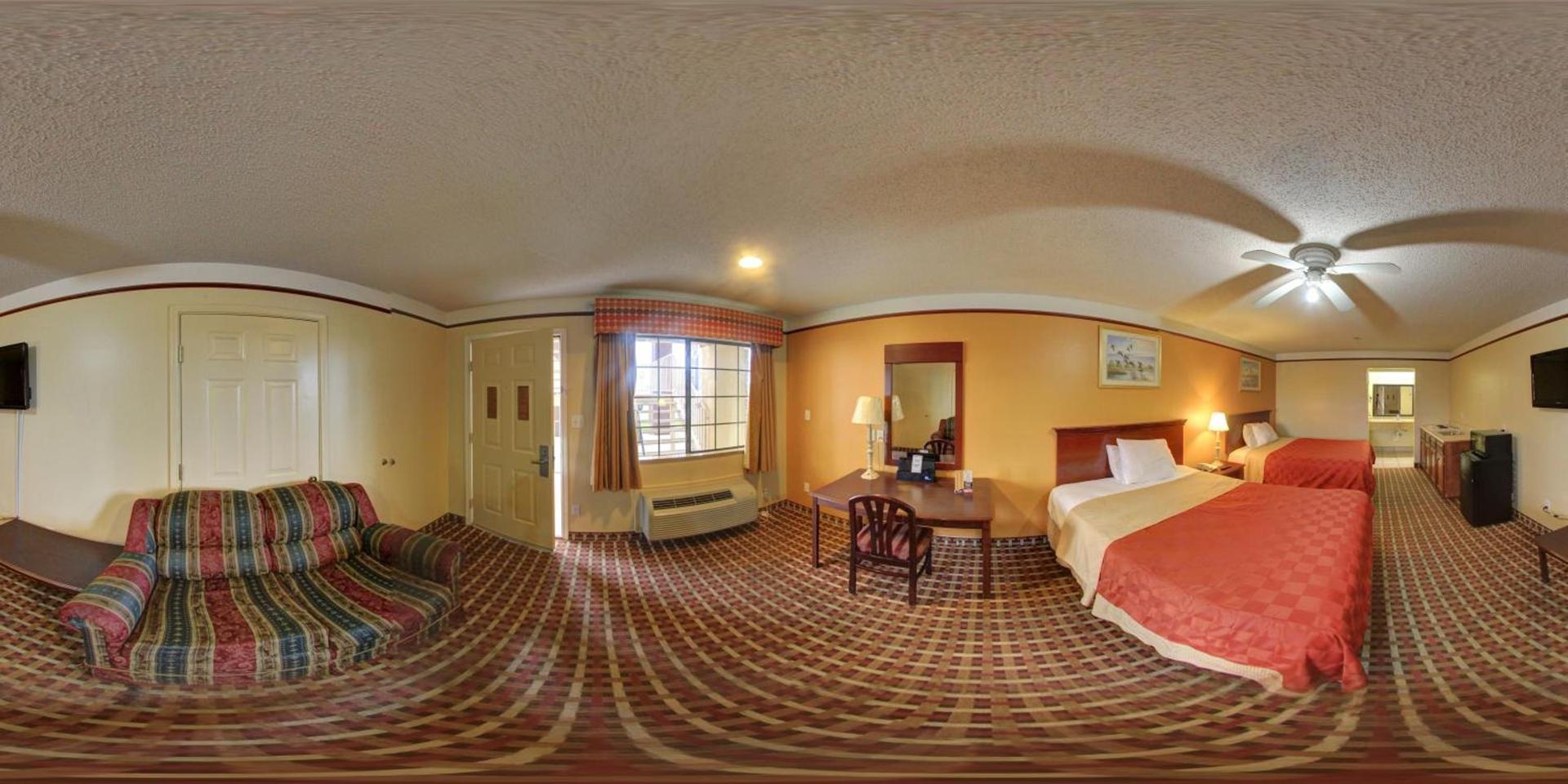 Deluxe Inn and Suites photo 50