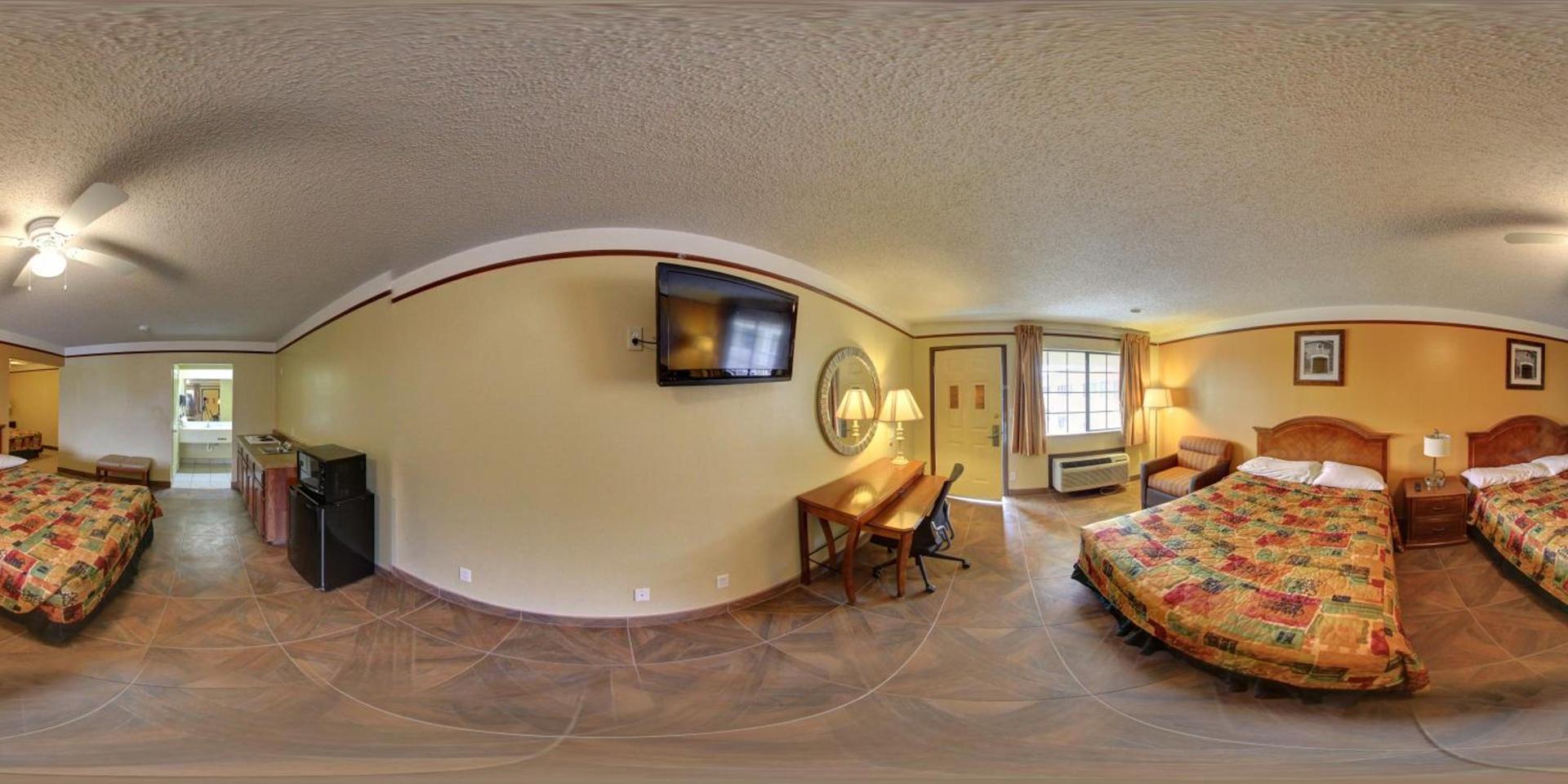 Deluxe Inn and Suites photo 60