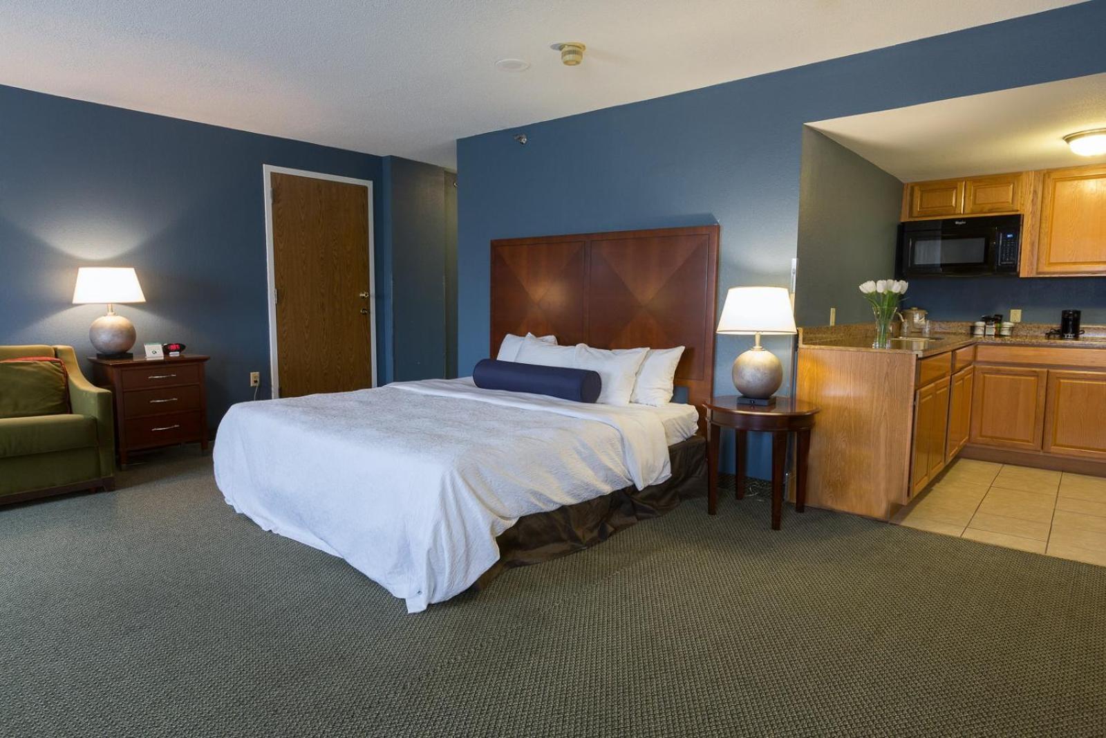 Capital Plaza Hotel photo 36