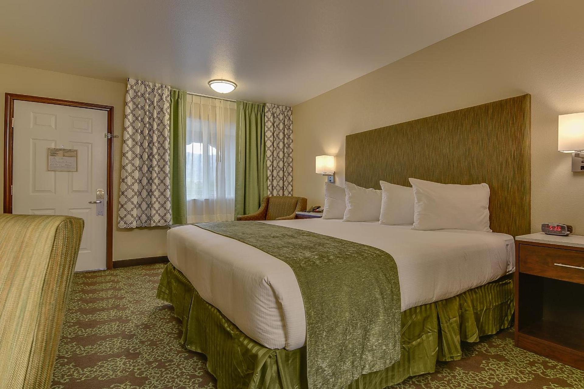 Vagabond Inn Bishop photo 9