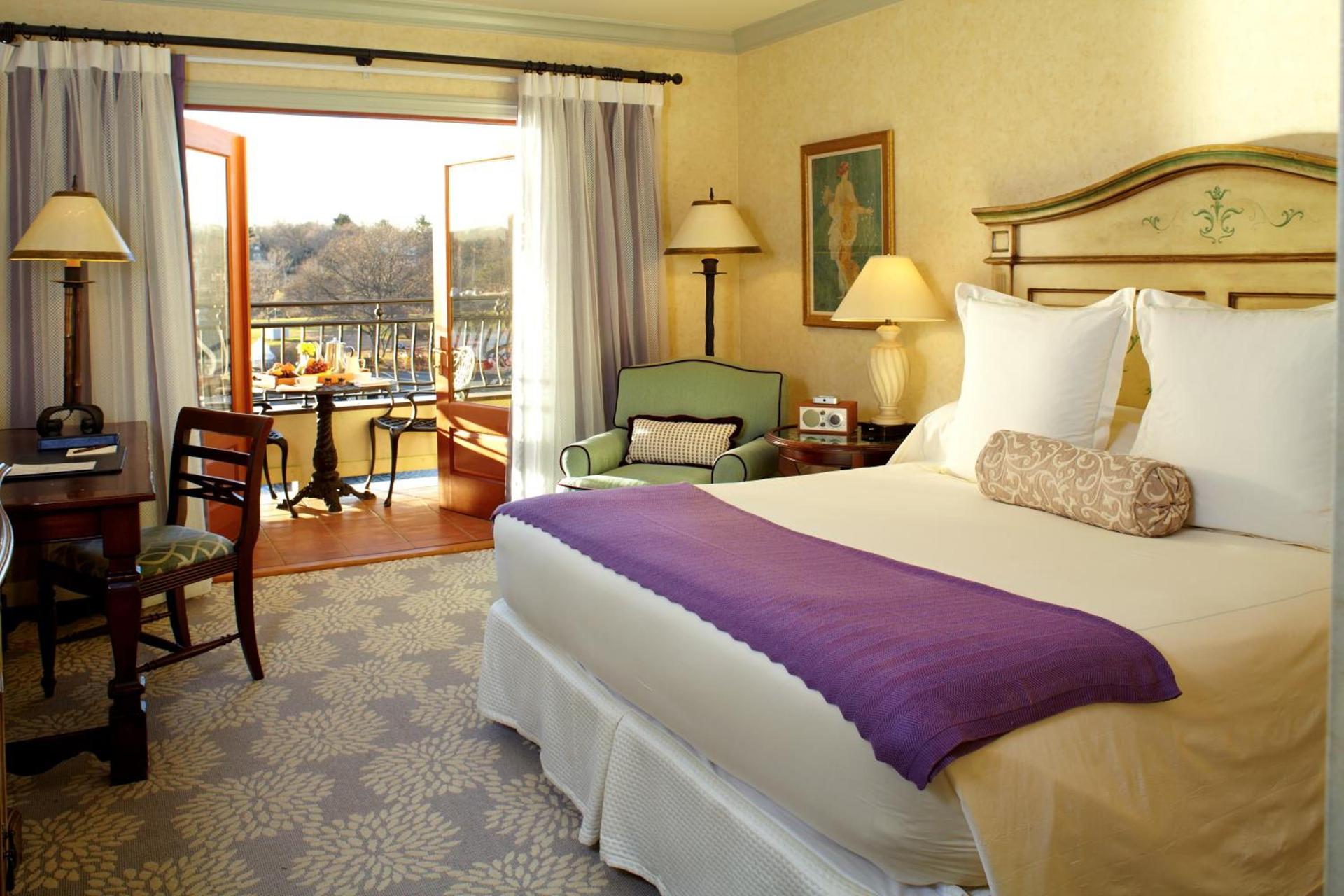 Delamar Greenwich Harbor photo 14