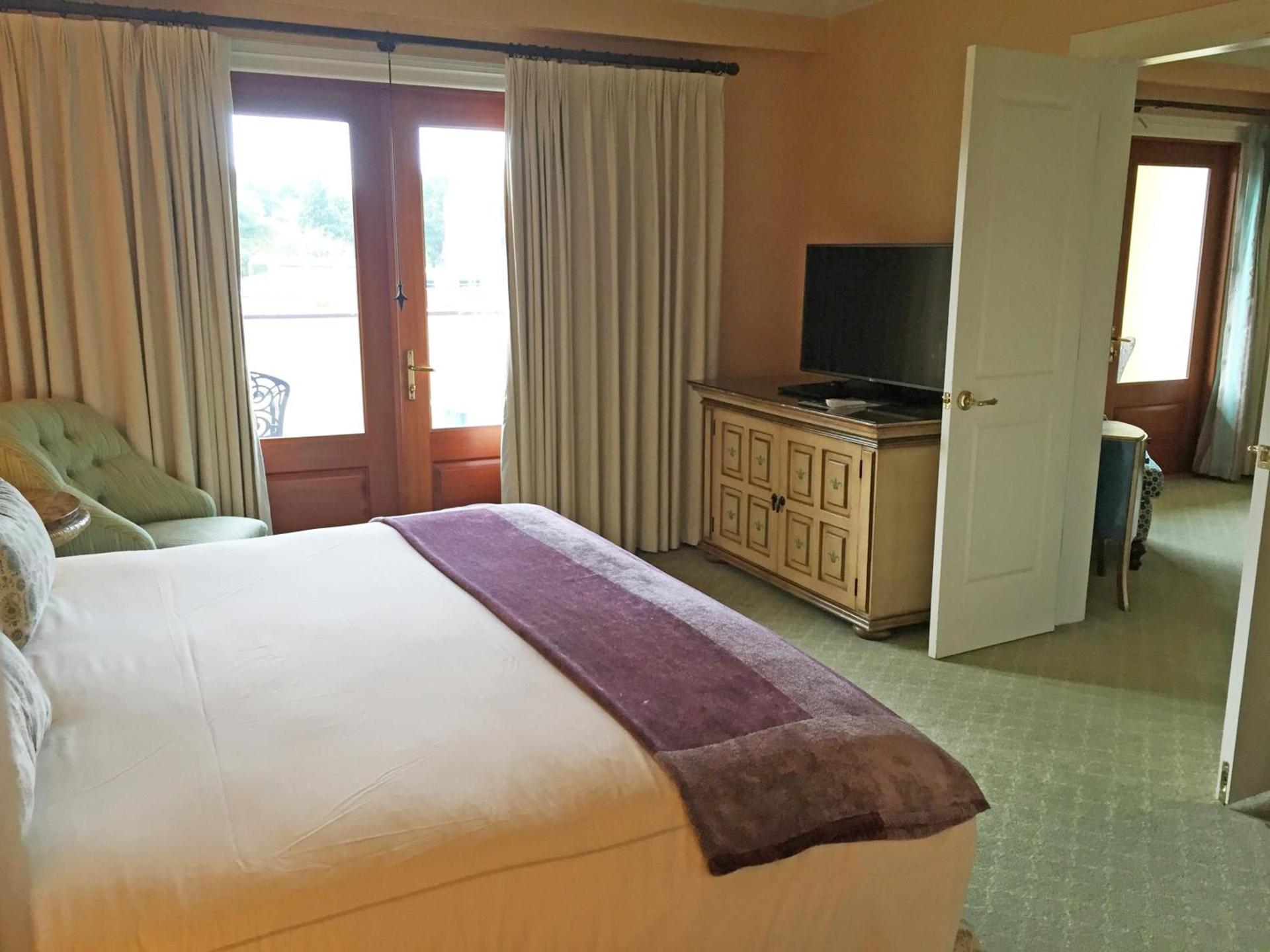 Delamar Greenwich Harbor photo 27