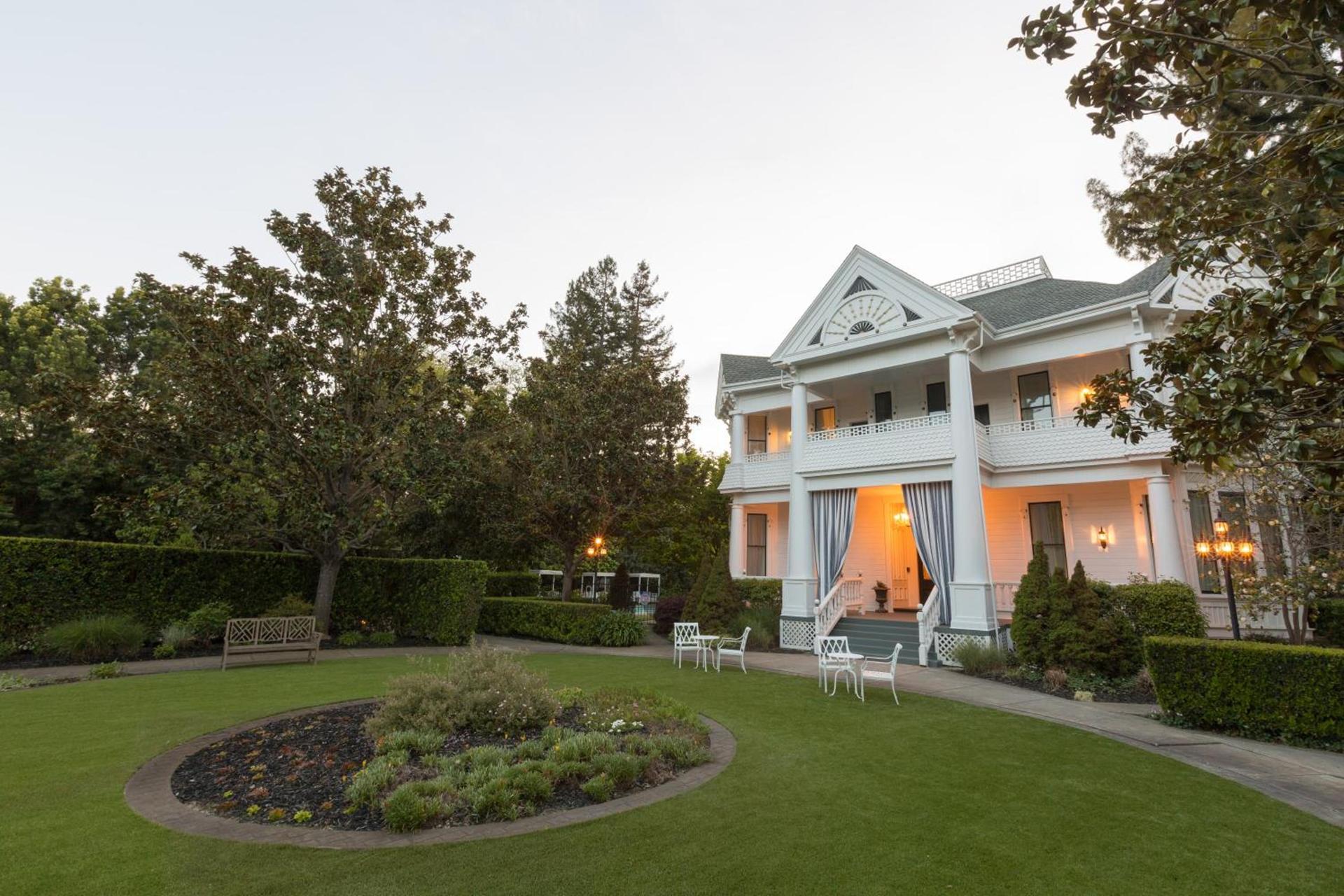 White House Napa photo 20