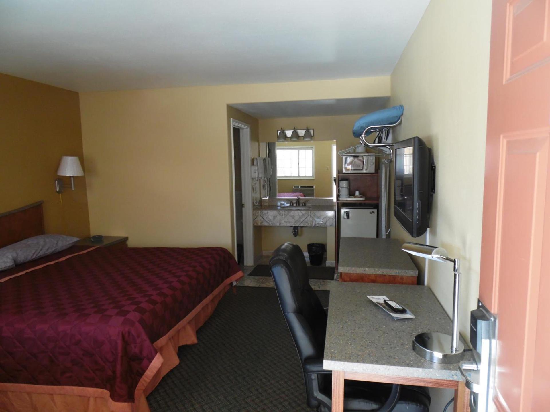 Trails Motel photo 27