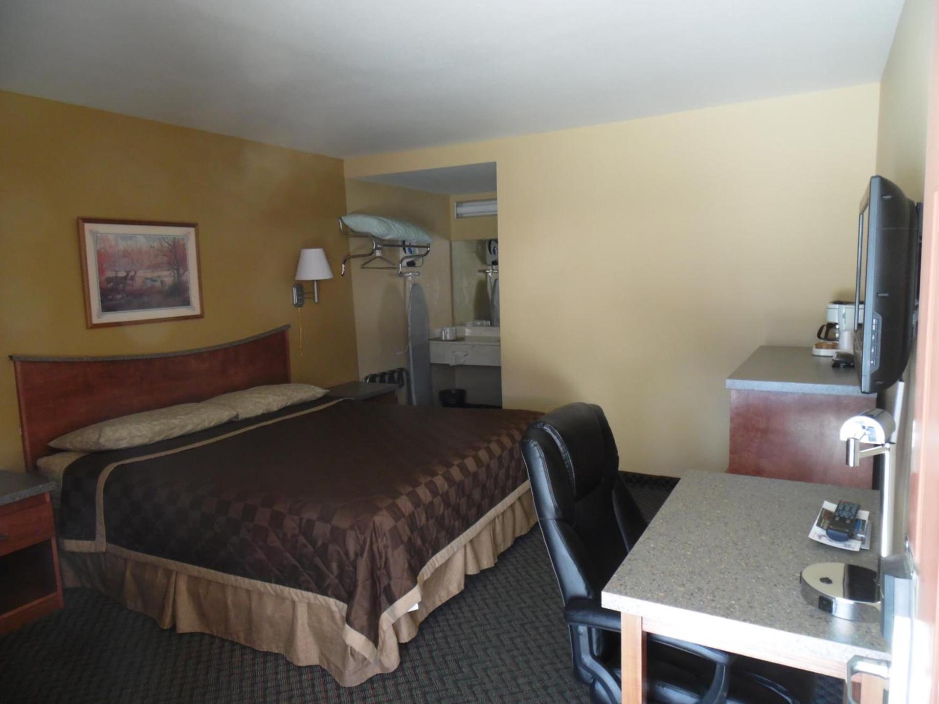 Trails Motel photo 38