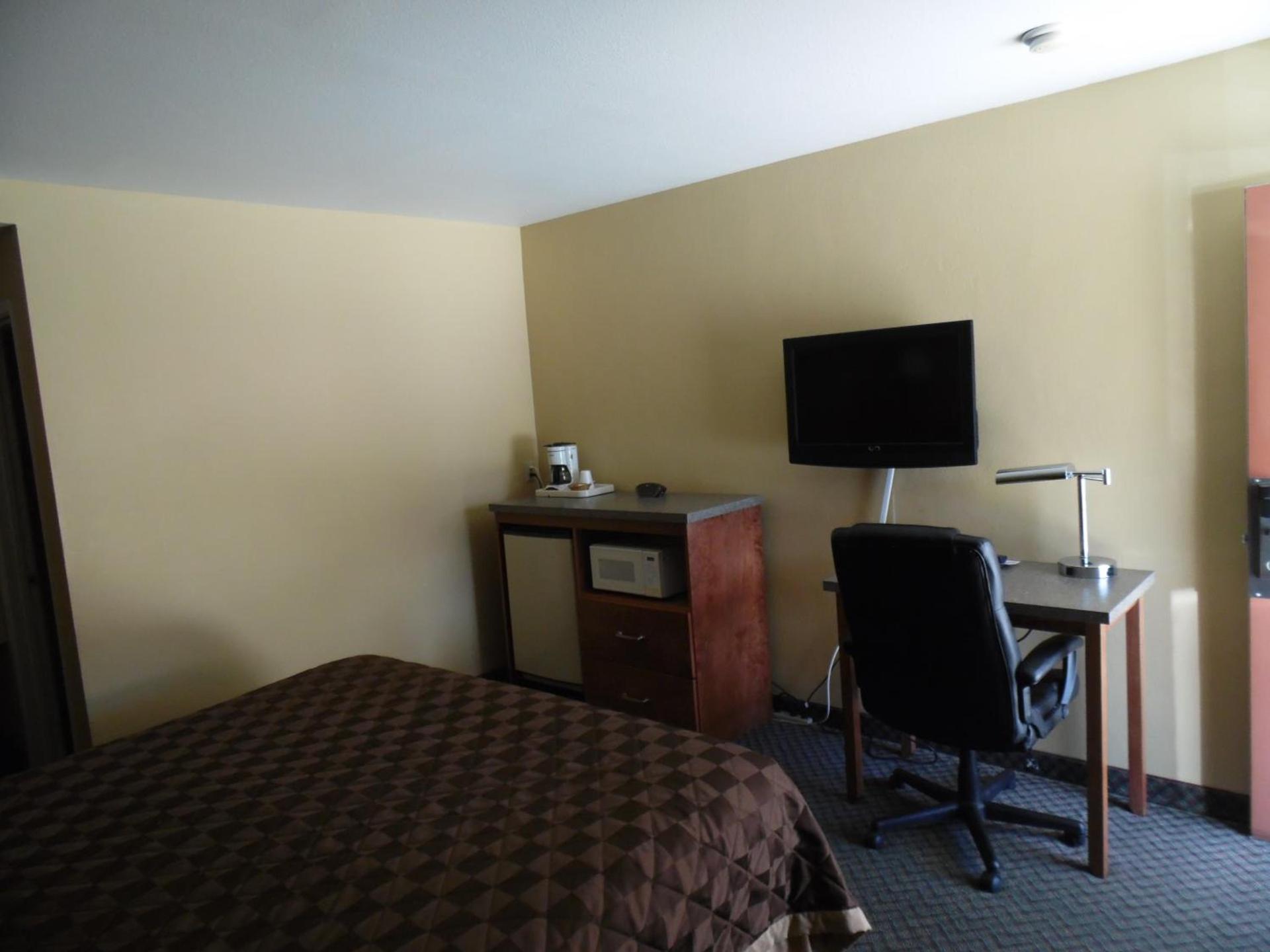 Trails Motel photo 33