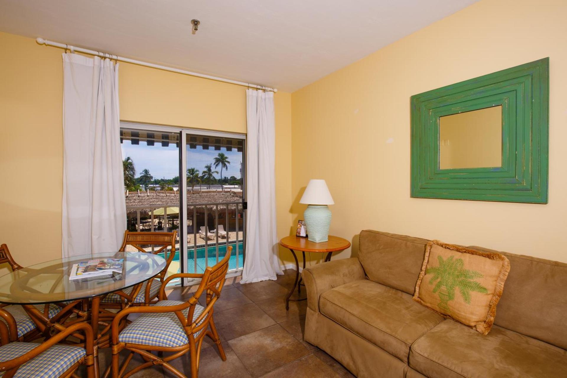 Naples Garden Inn photo 29