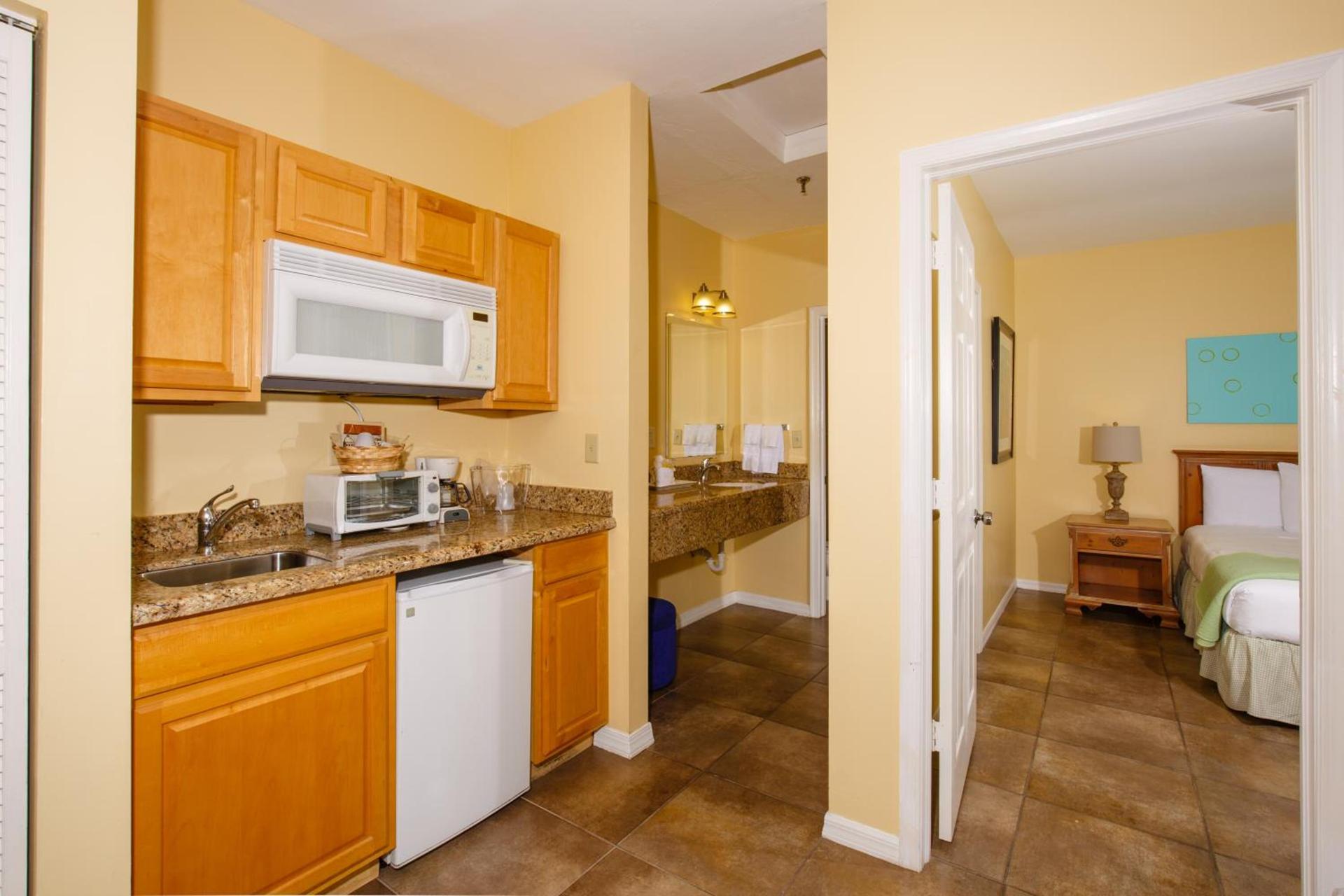 Naples Garden Inn photo 32