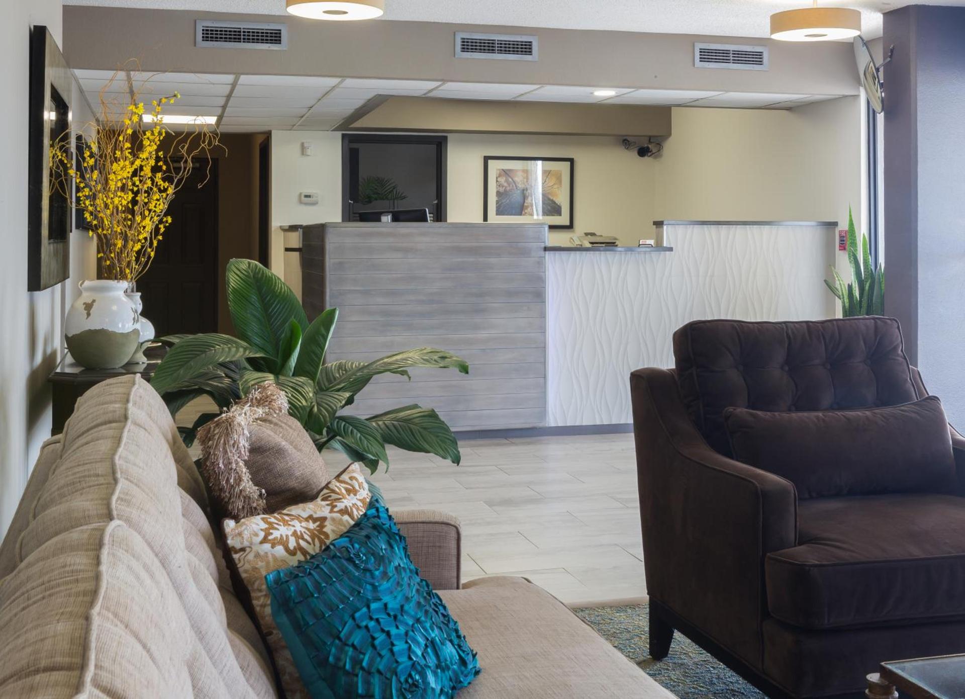 Marina Inn & Suites Chalmette-New Orleans photo 4